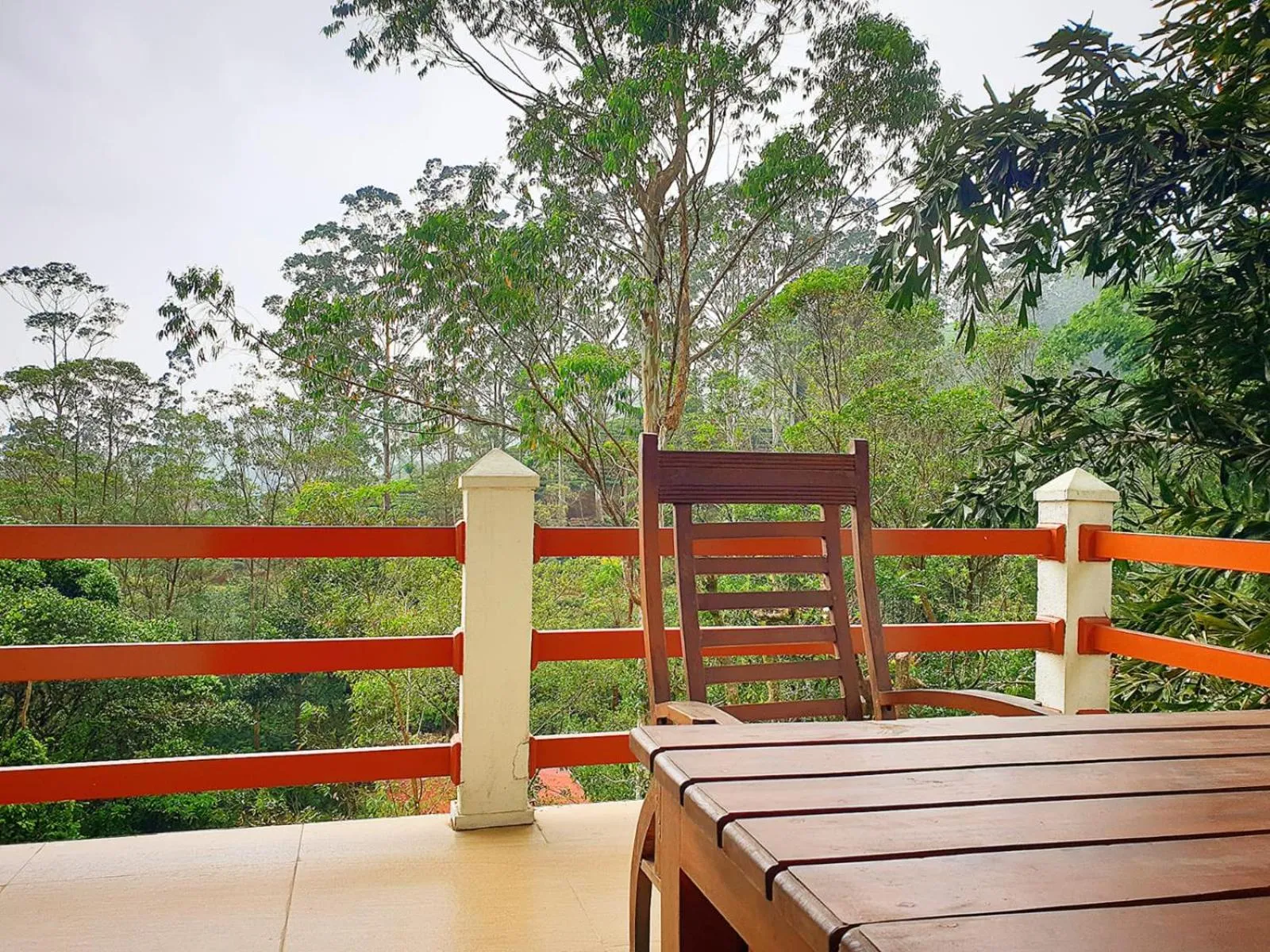 Balcony/Terrace in Delhousie Hotel