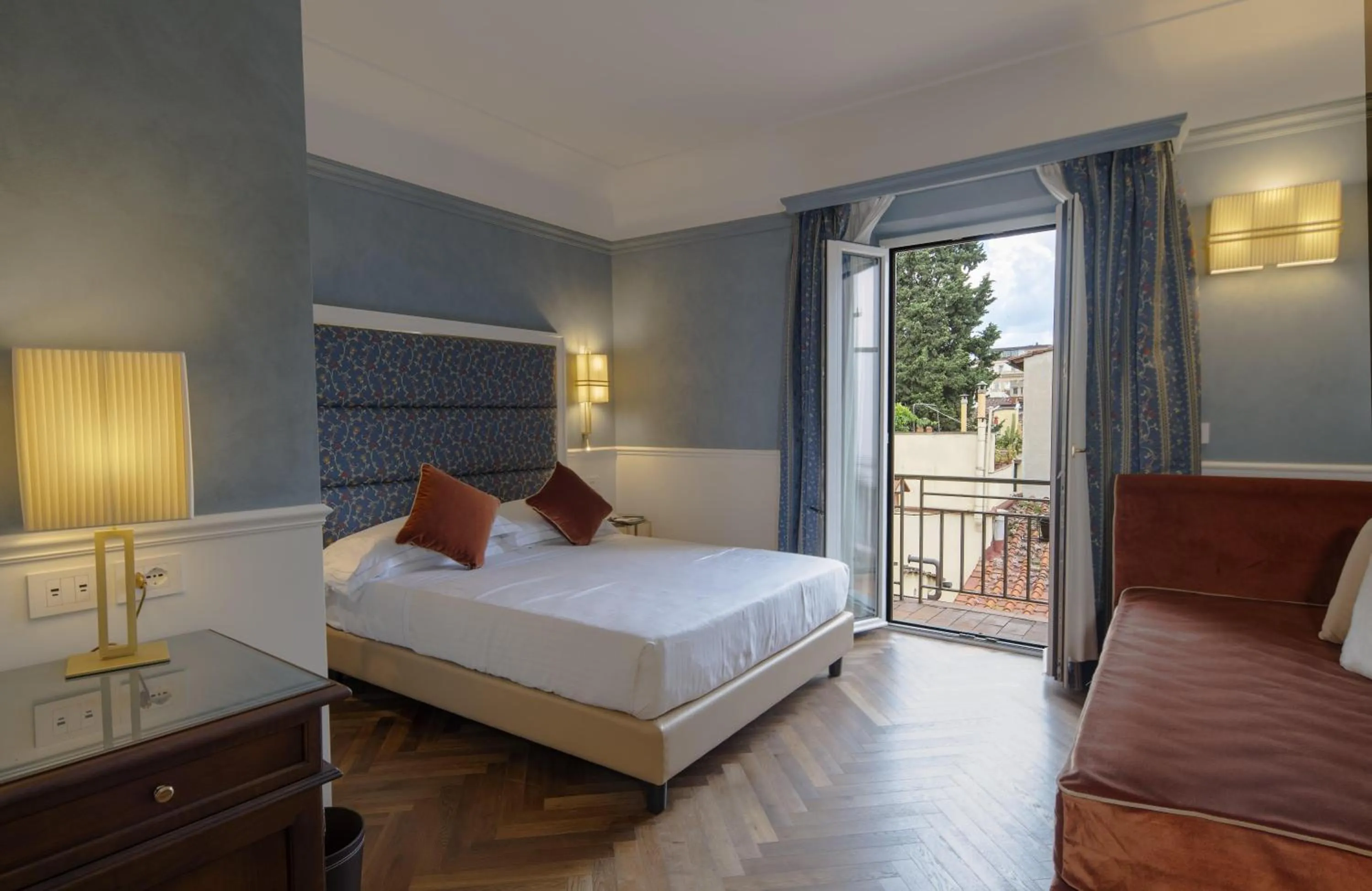 Photo of the whole room, Bed in Rivoli Boutique Hotel