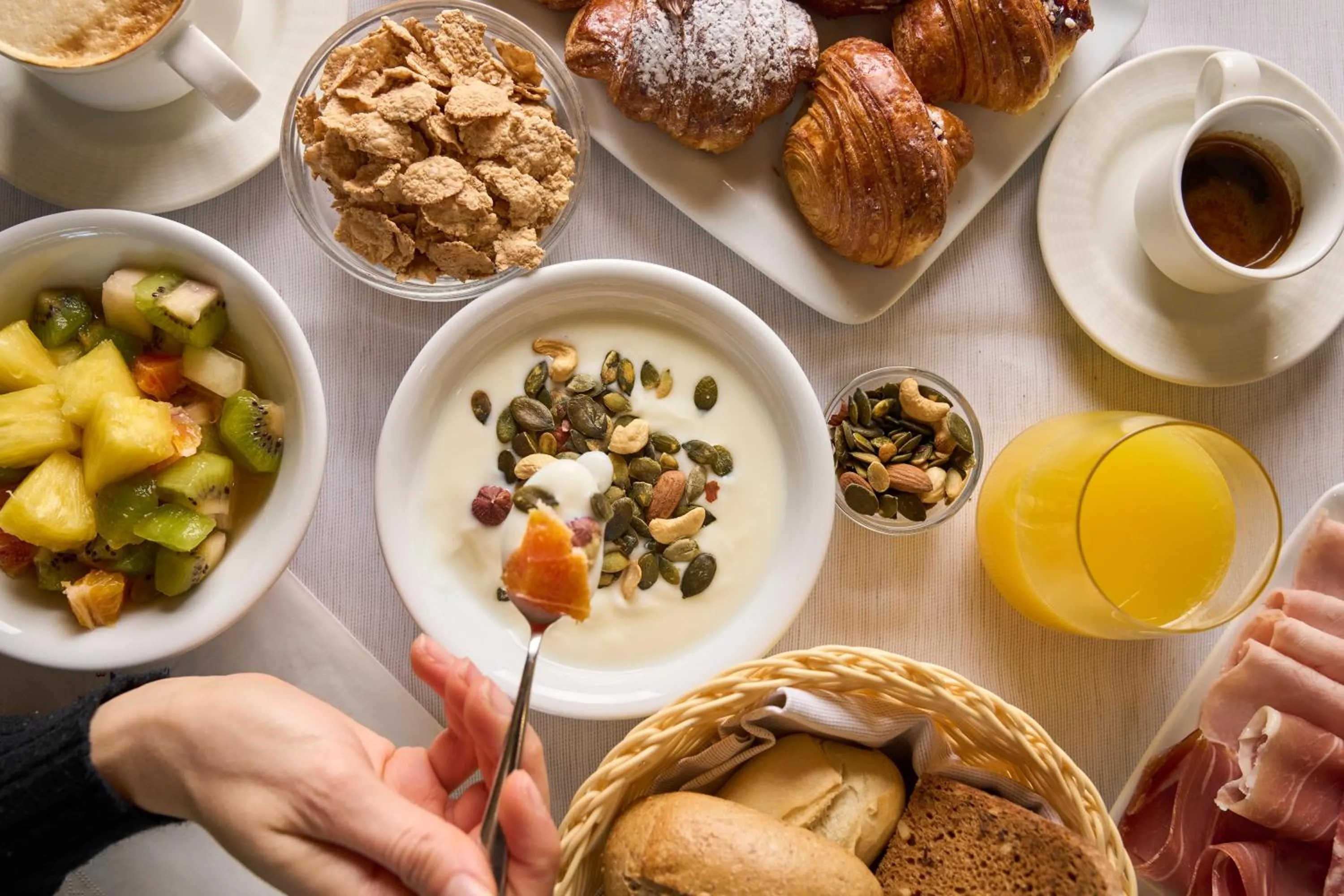 Restaurant/places to eat in Rivoli Boutique Hotel