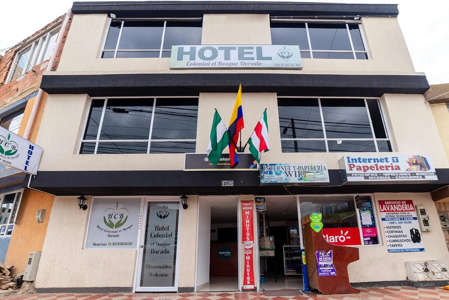 Property Building in Hotel Colonial El Bosque Dorado