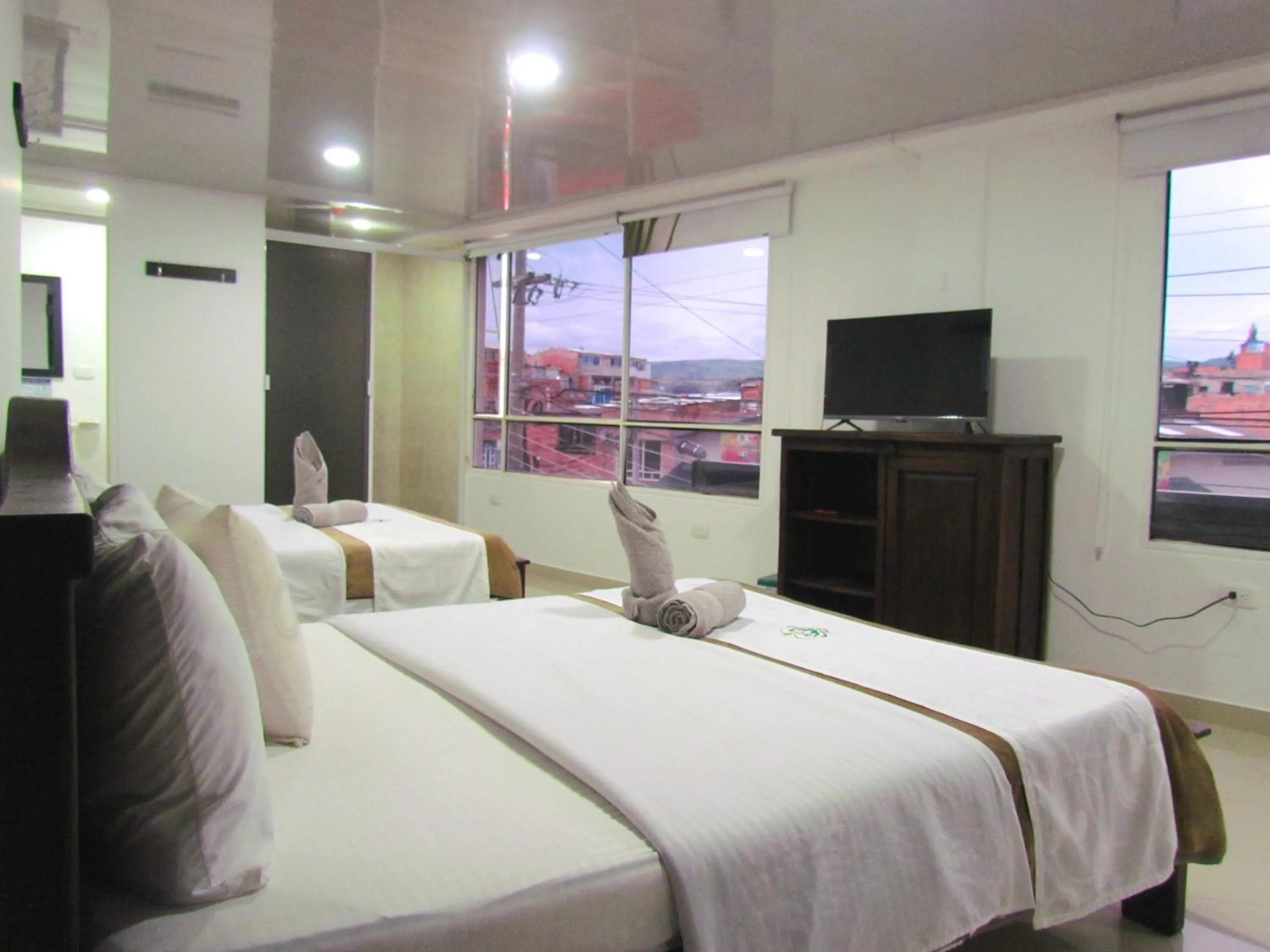 Hotel Colonial El Bosque Dorado