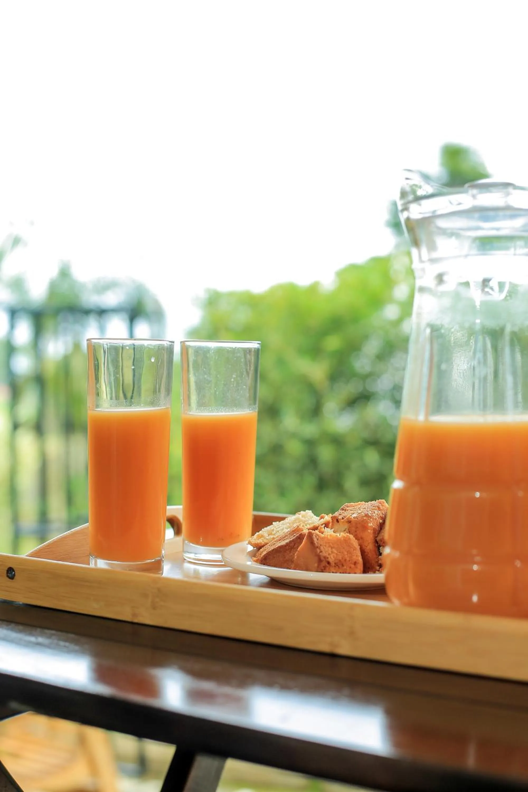 Food and drinks in Triple Tee Gardens & Accomodation