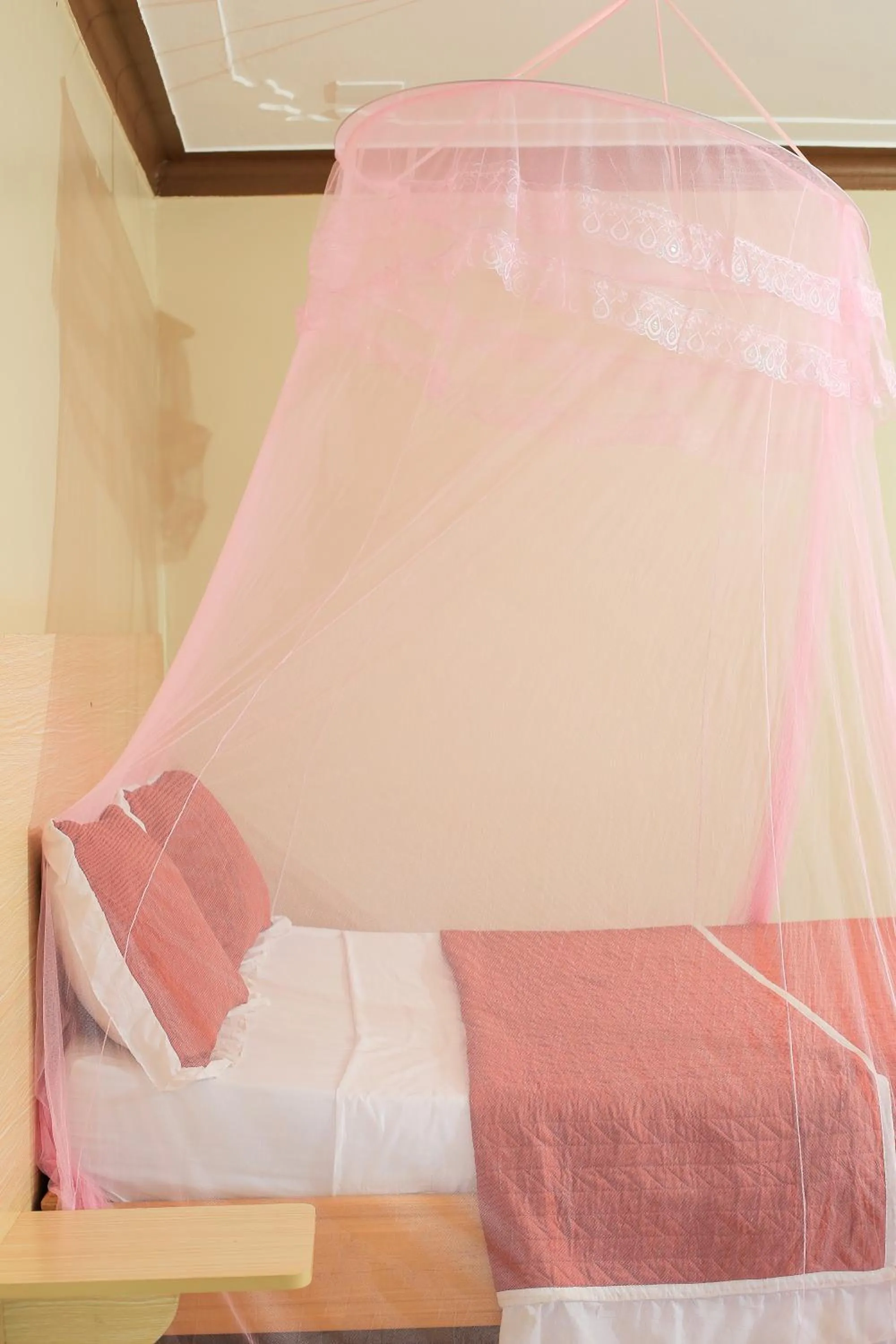 Bed in Triple Tee Gardens & Accomodation