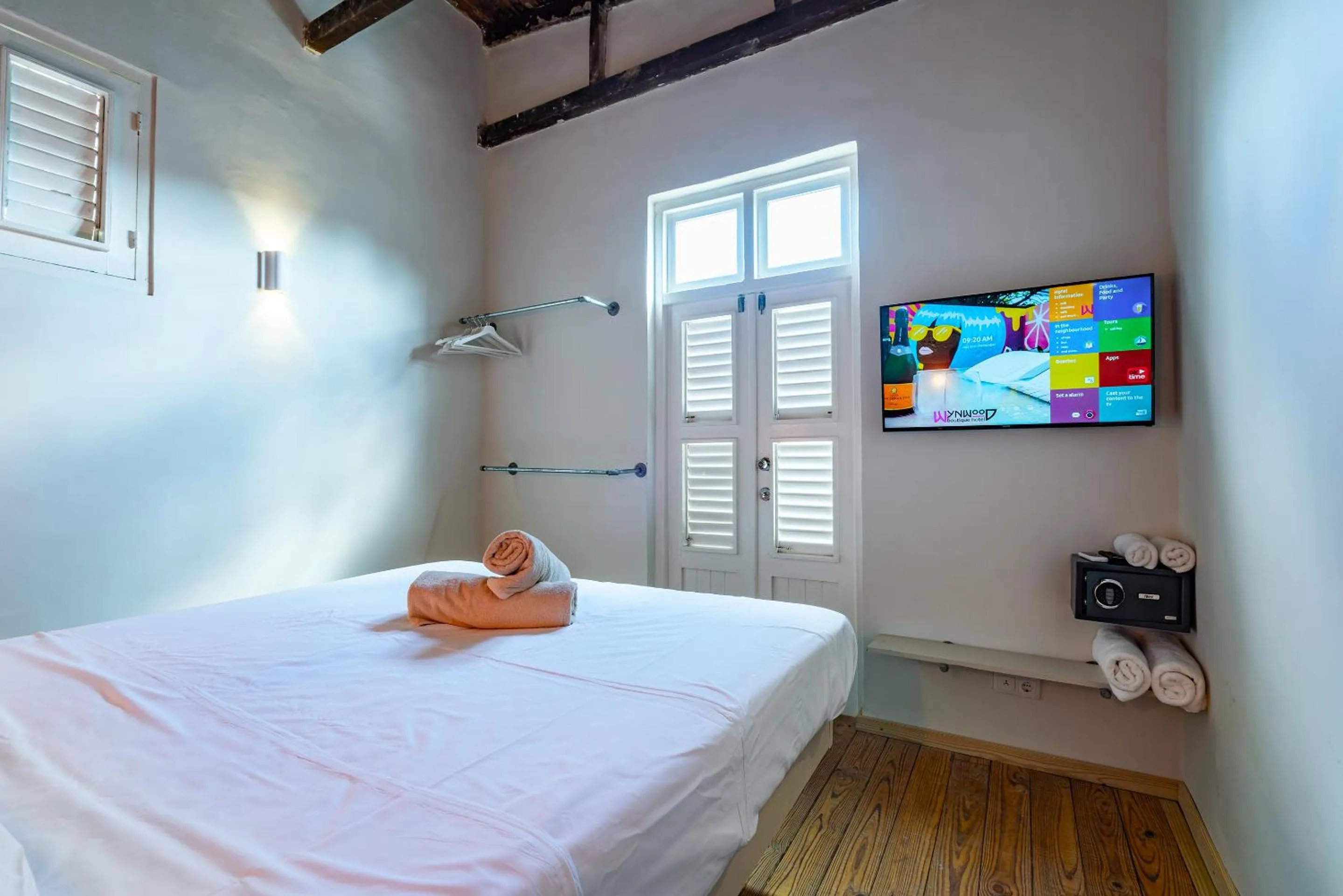 Bedroom, Bed in Wynwood Boutique Hotel