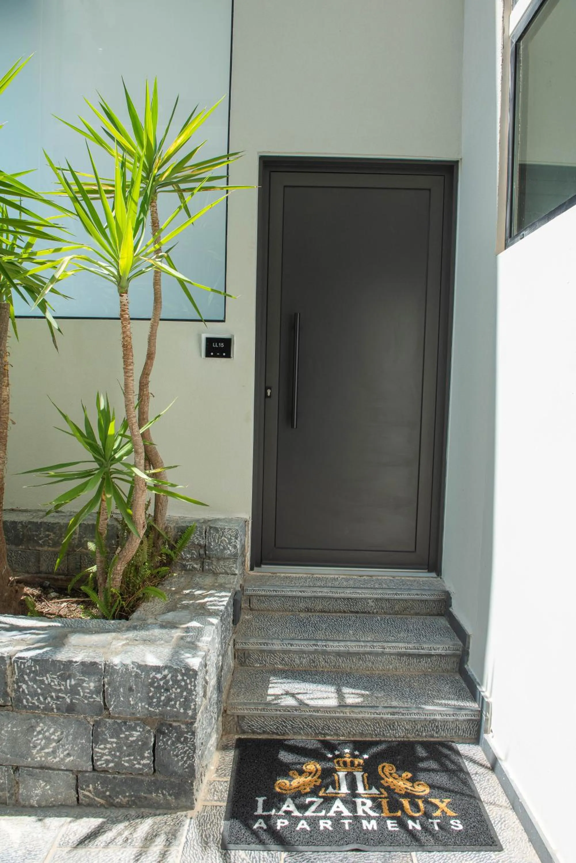 Facade/entrance in Lazar Lux Suites - Ammoudara