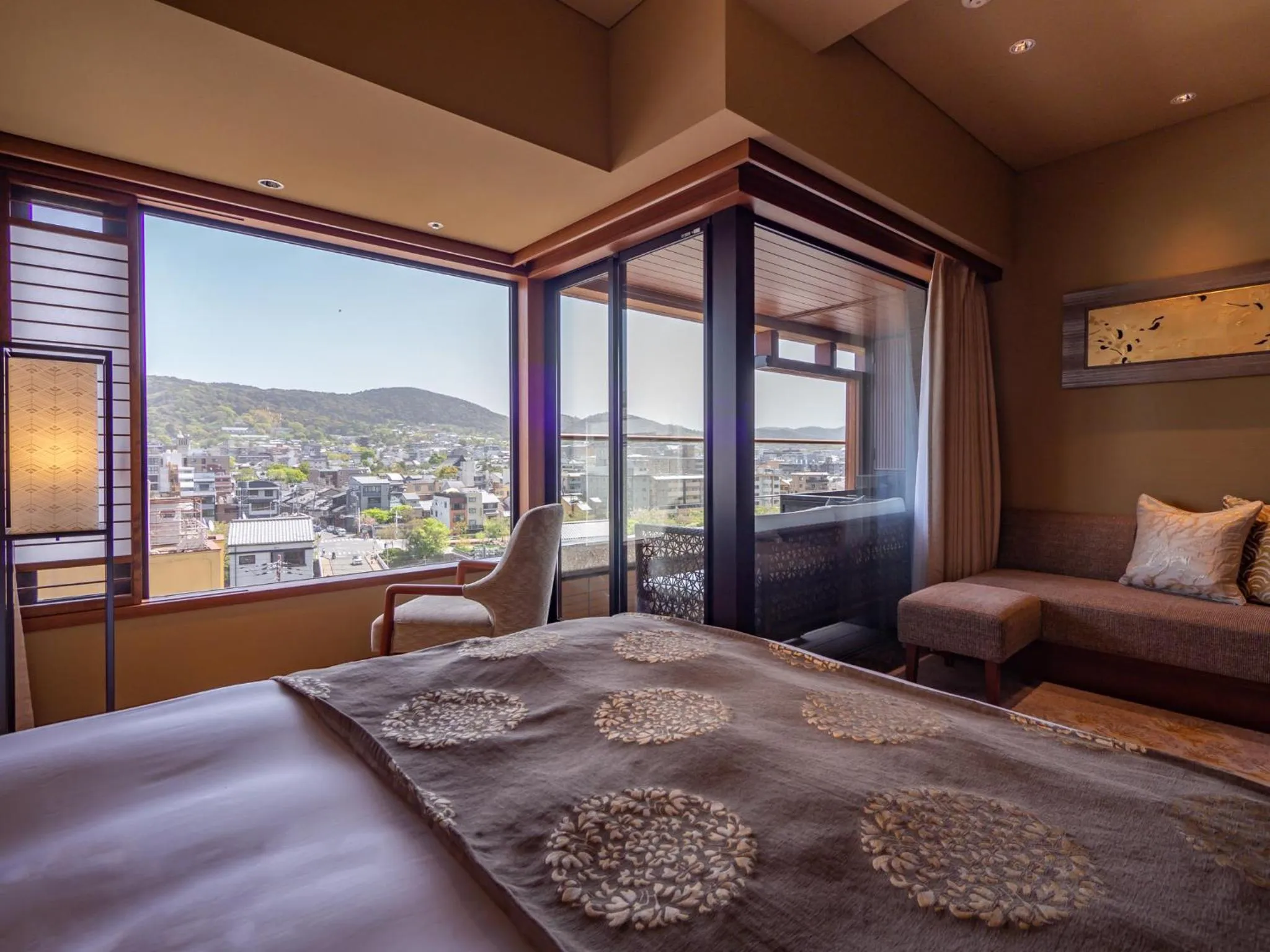 View (from property/room), Bed in Sora Niwa Terrace Kyoto Bettei