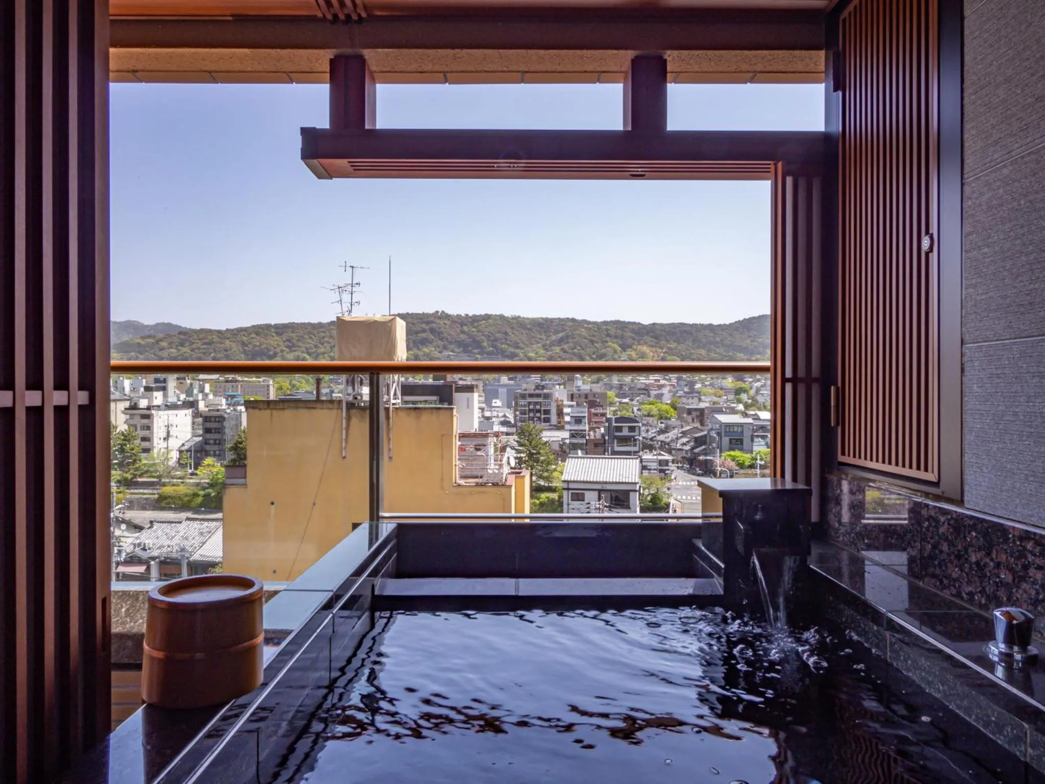 Day in Sora Niwa Terrace Kyoto Bettei