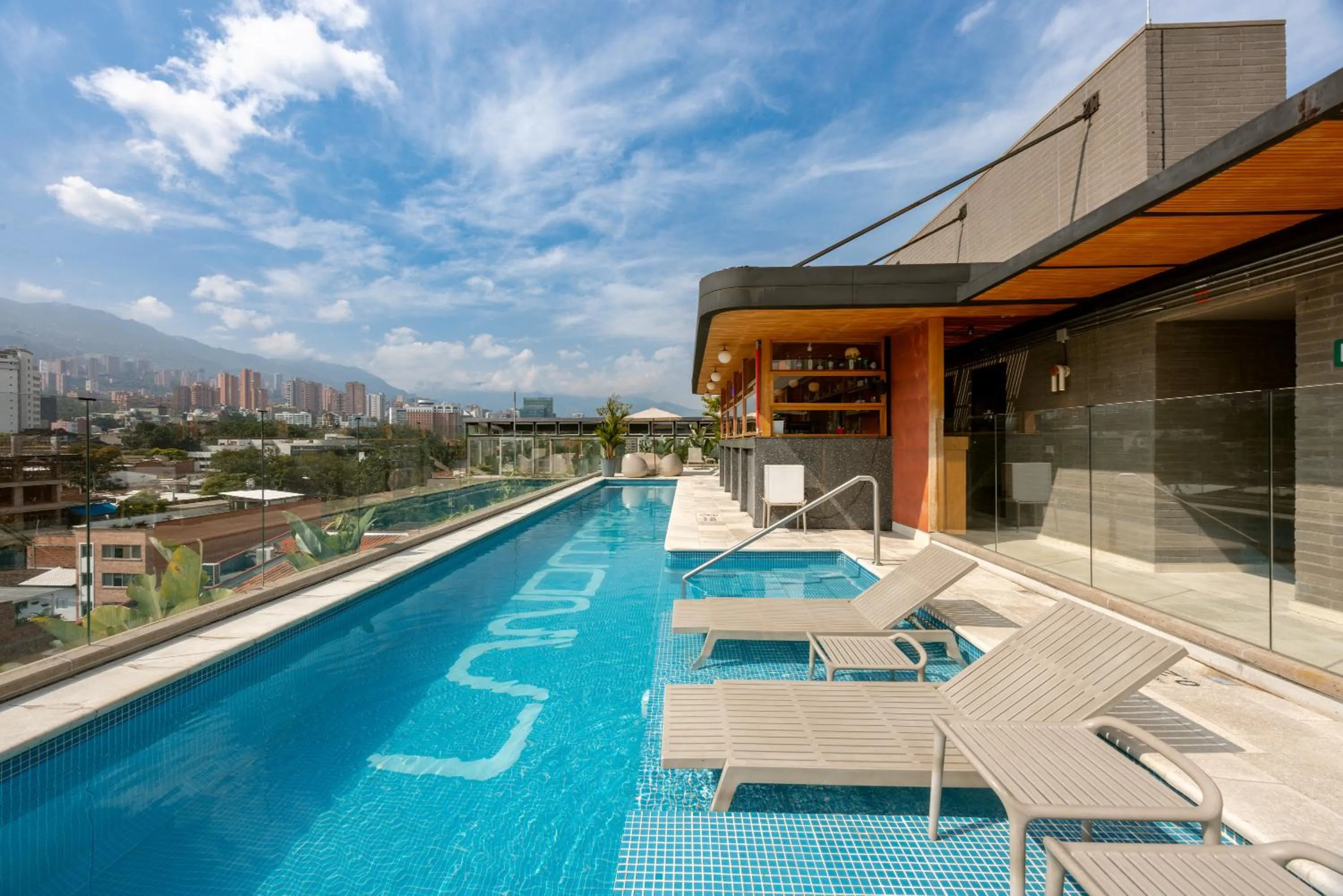 Swimming pool in Landmark Hotel