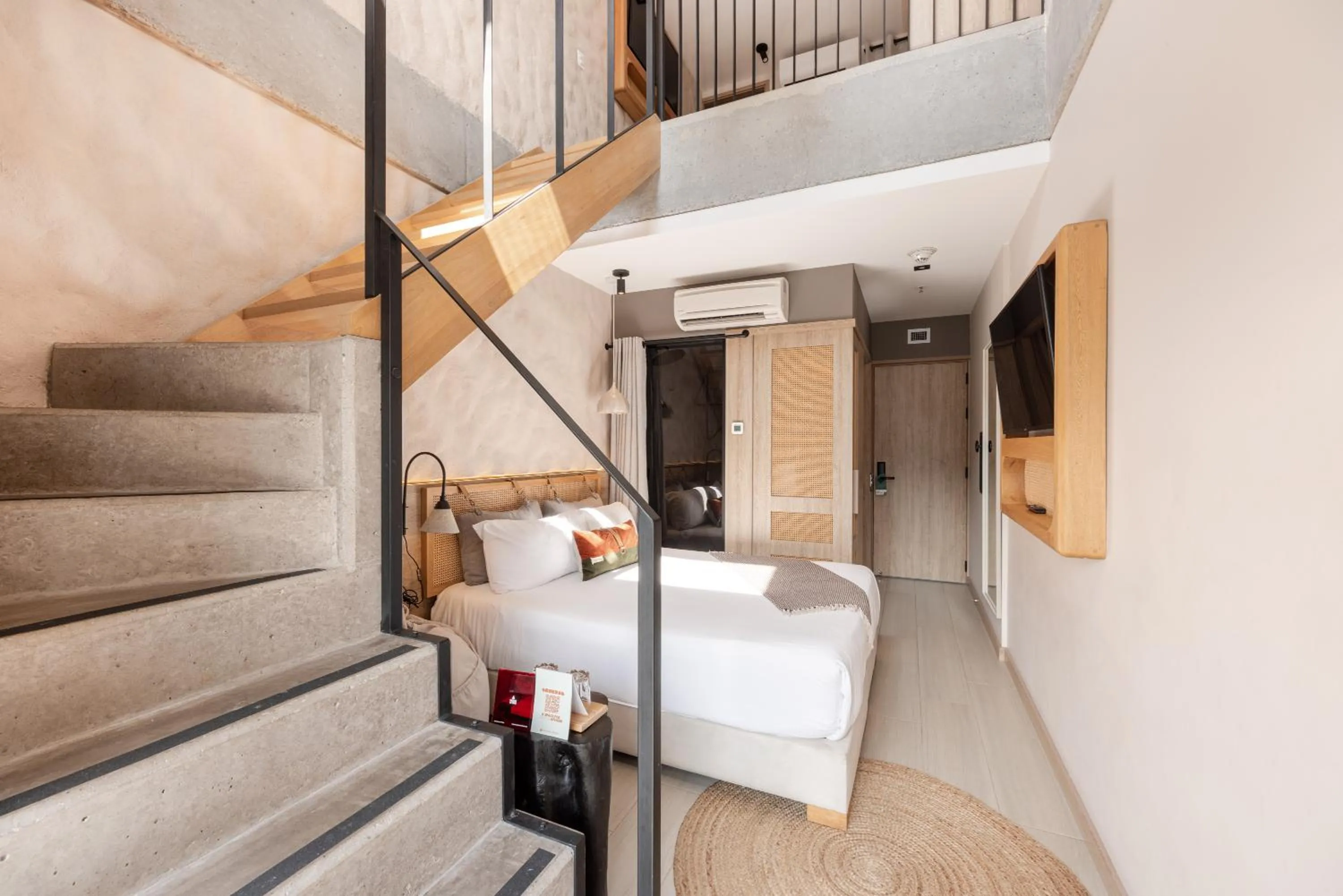 Bedroom in Landmark Hotel