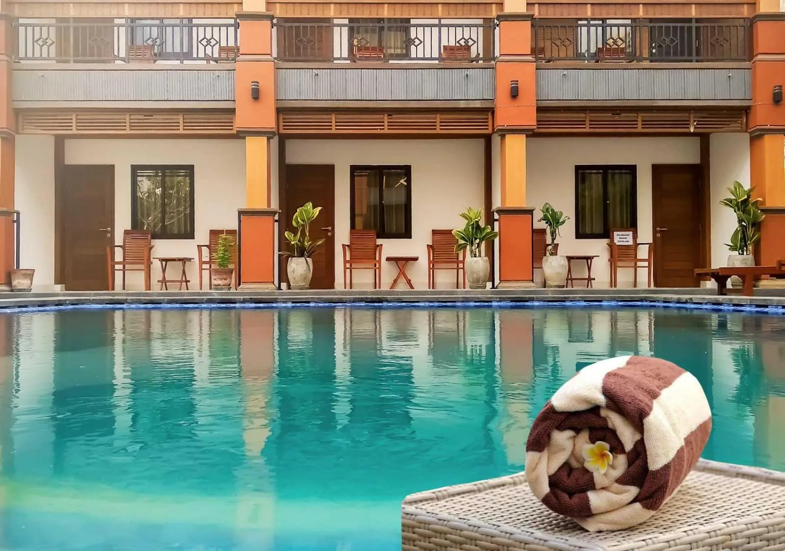 Swimming pool in The Tunjung Boutique Resort