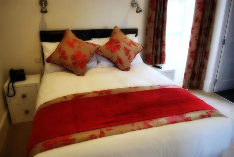 Bed in The Aberlour Hotel