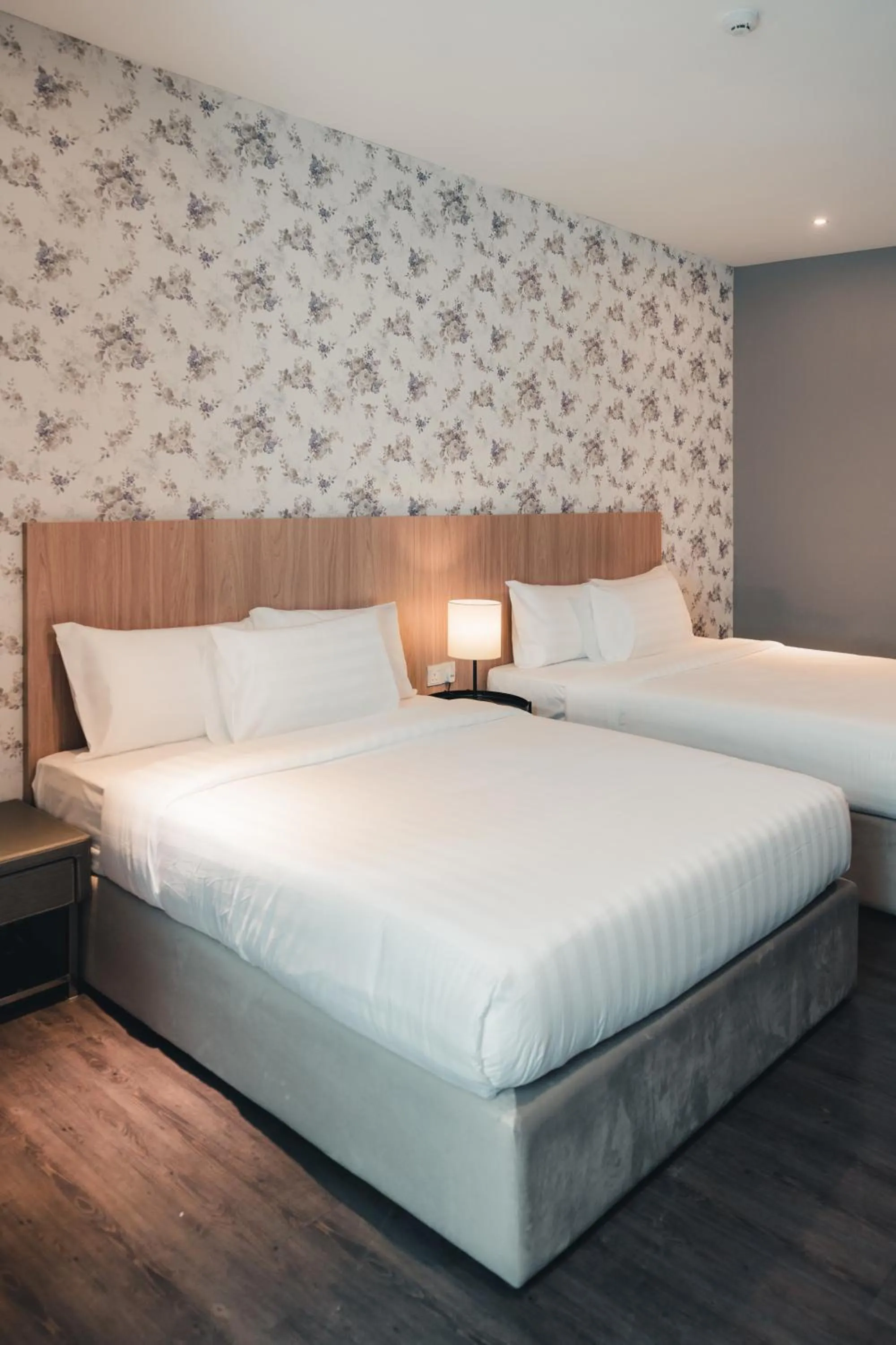 Bedroom, Bed in Le'venue Hotel