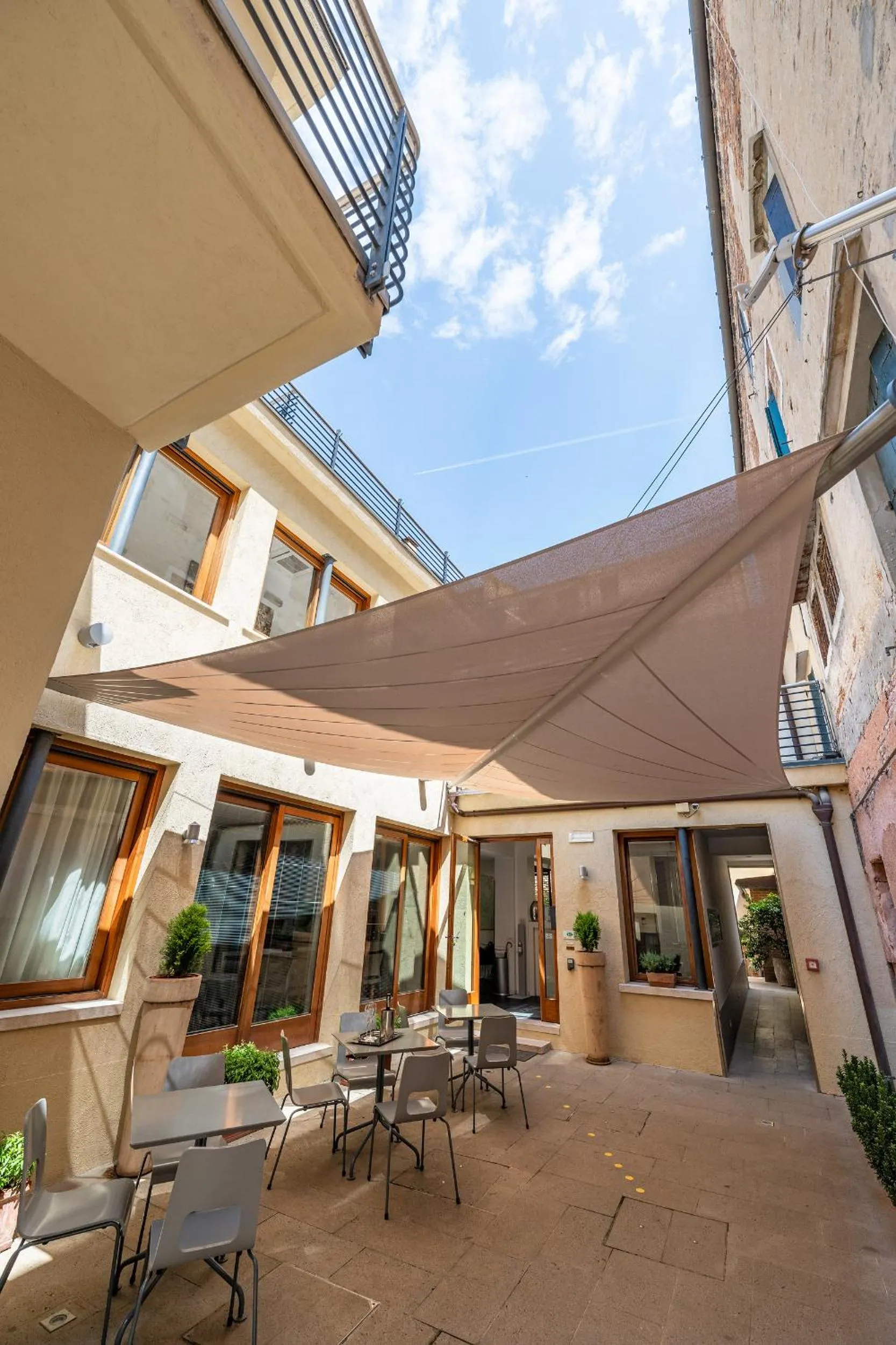 Property building in Ca' Pozzo Inn