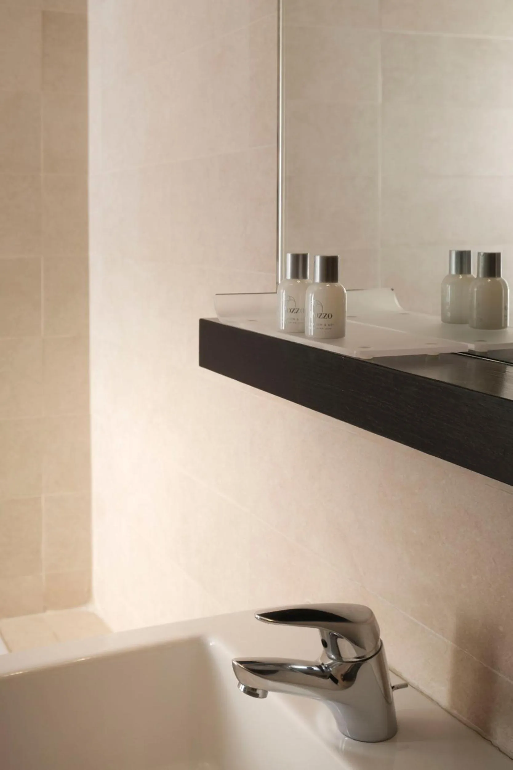 Bathroom in Ca' Pozzo Inn