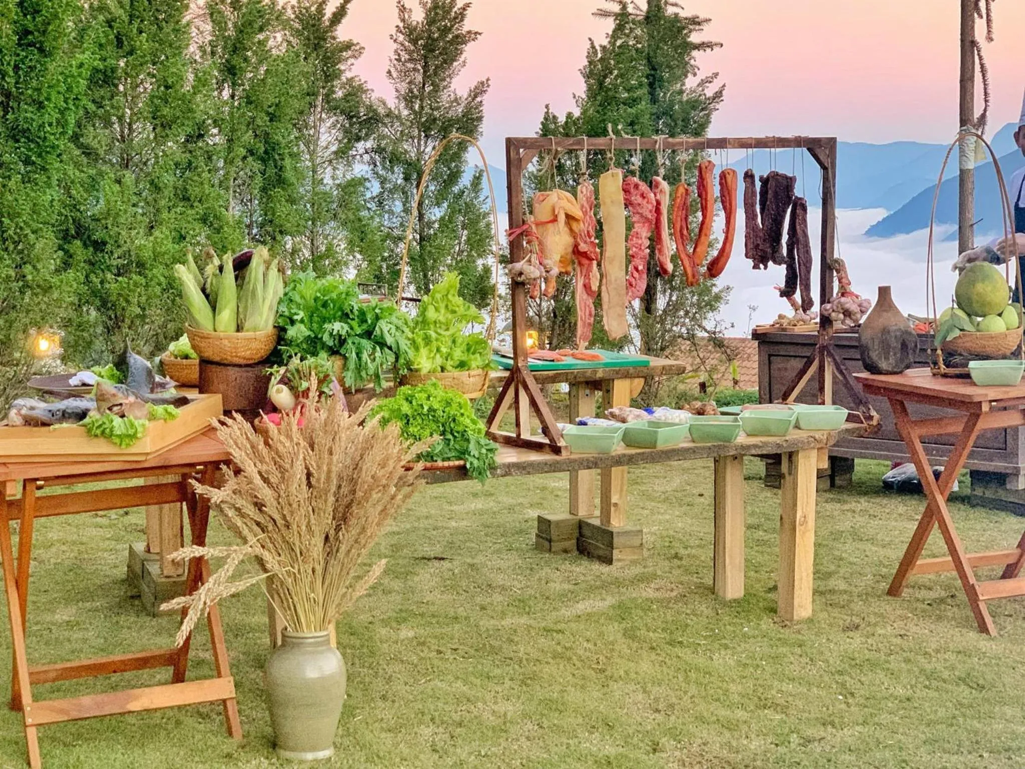 Restaurant/places to eat in Ville De Mont Mountain Resort