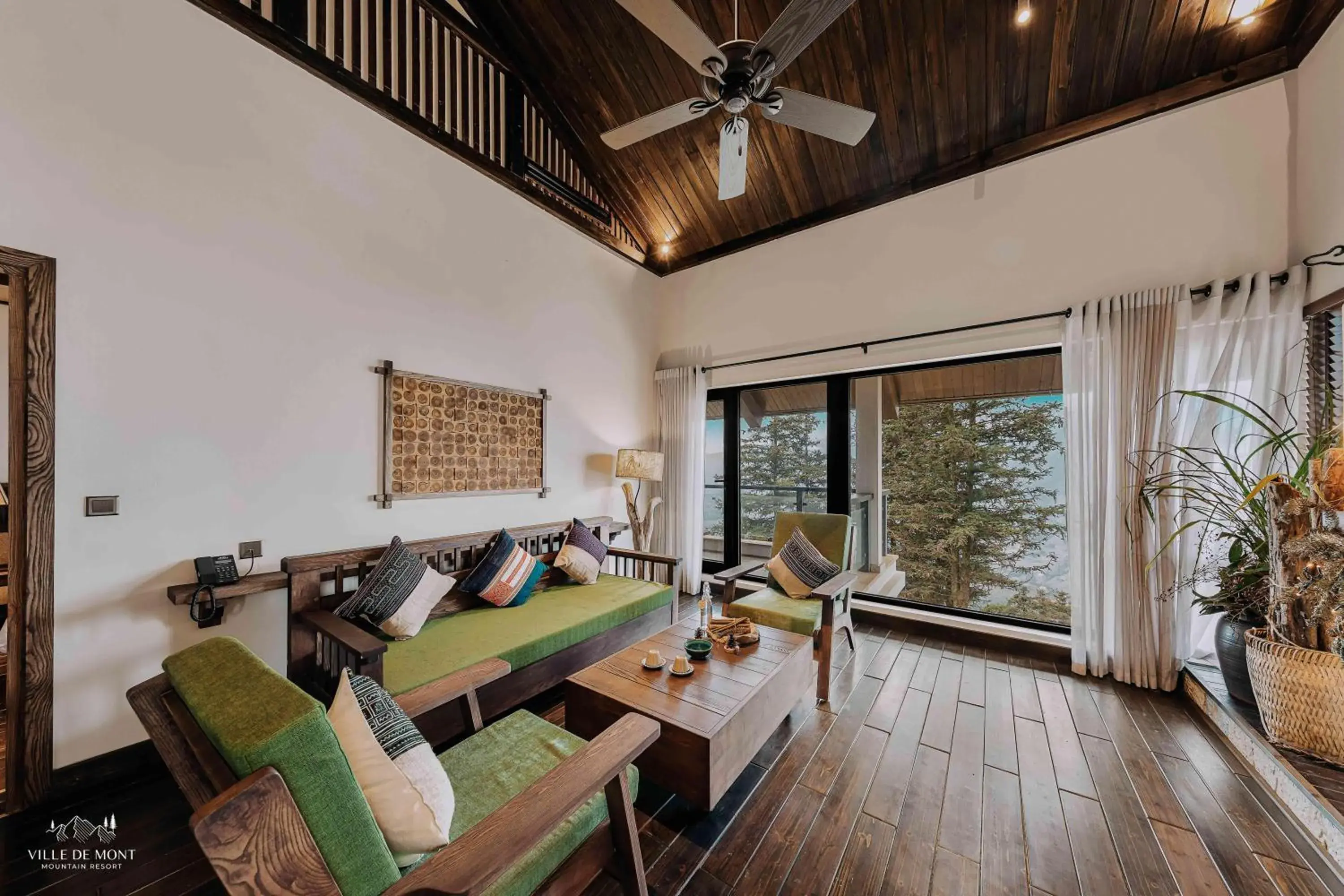 Executive One Bedroom Villa on the Rock in Ville De Mont Mountain Resort Executive One Bedroom Villa on the Rock in Ville De Mont Mountain Resort