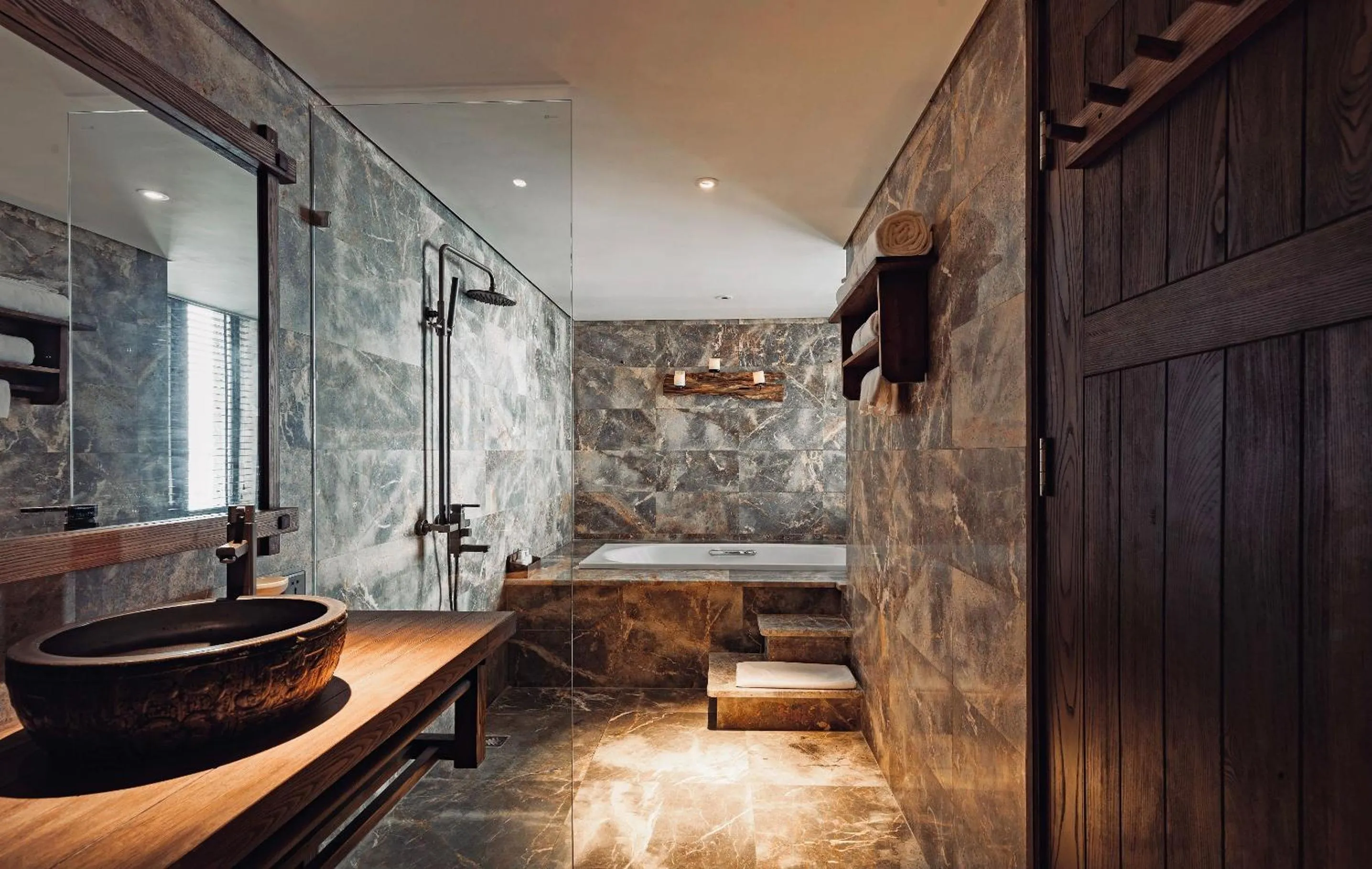 Bathroom in Ville De Mont Mountain Resort