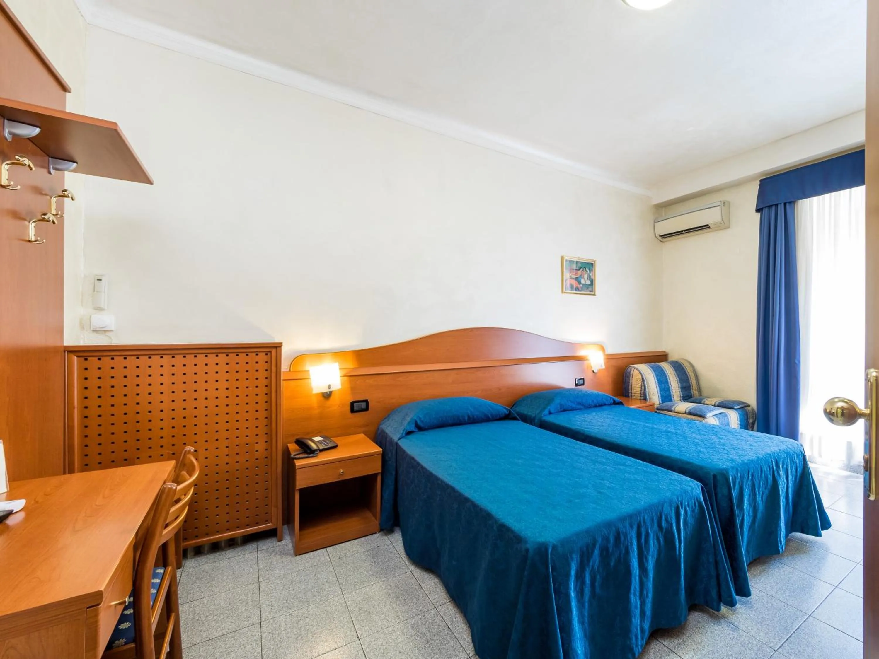 Bedroom, Bed in Hotel Aurora