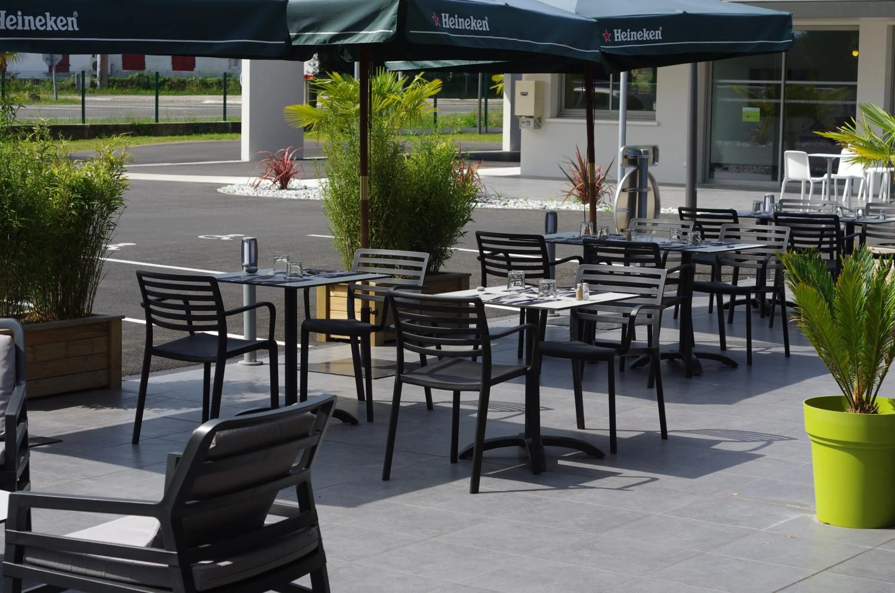 Area and facilities in Motel des Landes