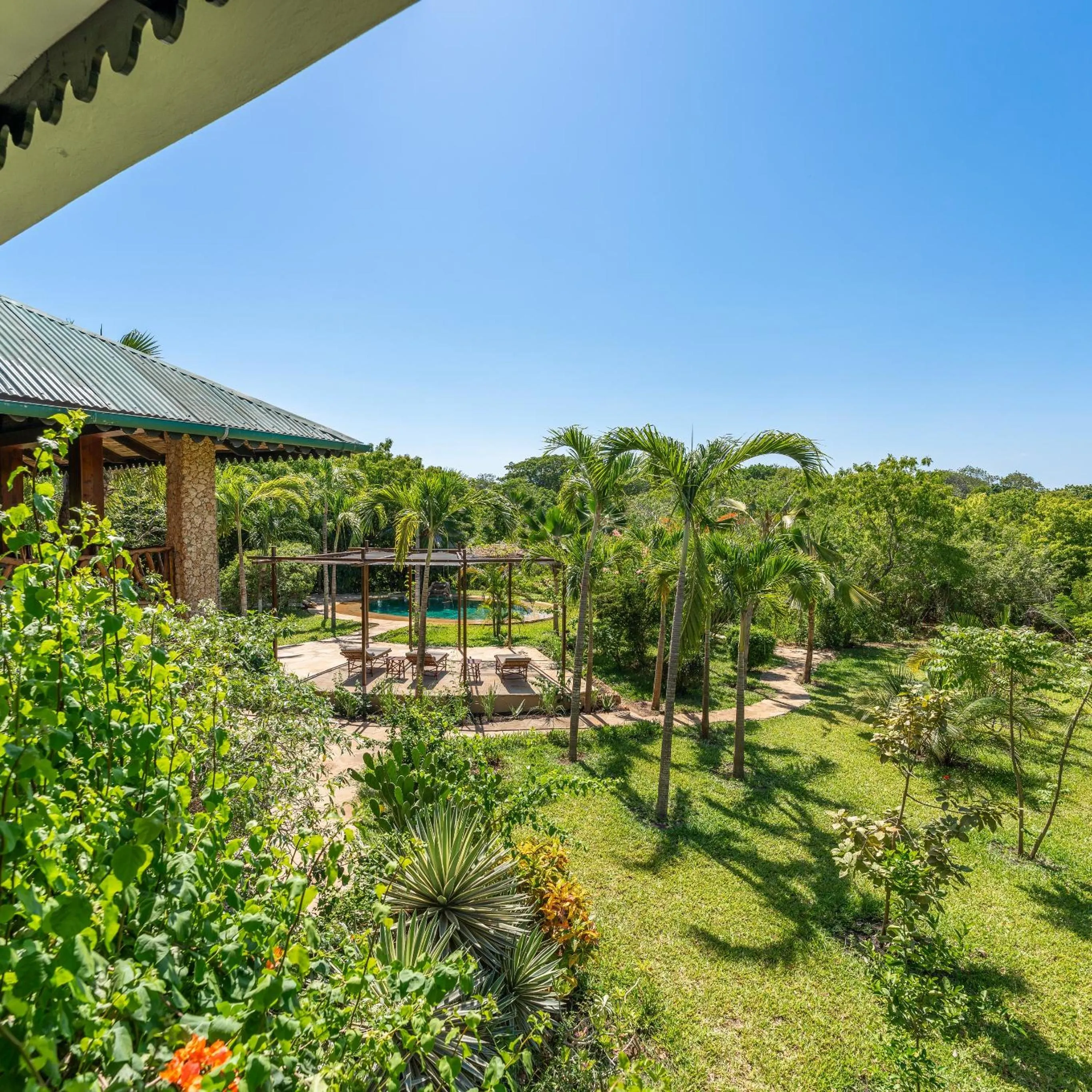 Garden in Tombo House