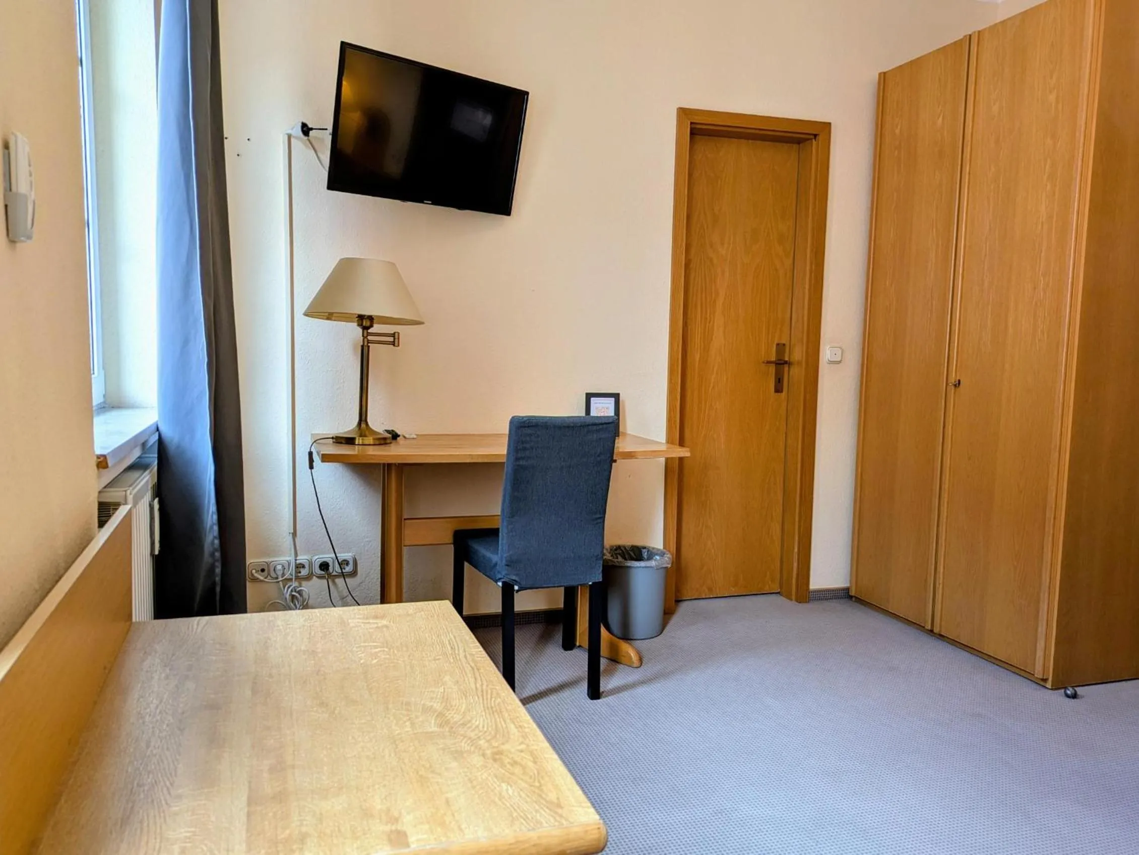 Photo of the whole room, Bed in Hotel Walzwerk