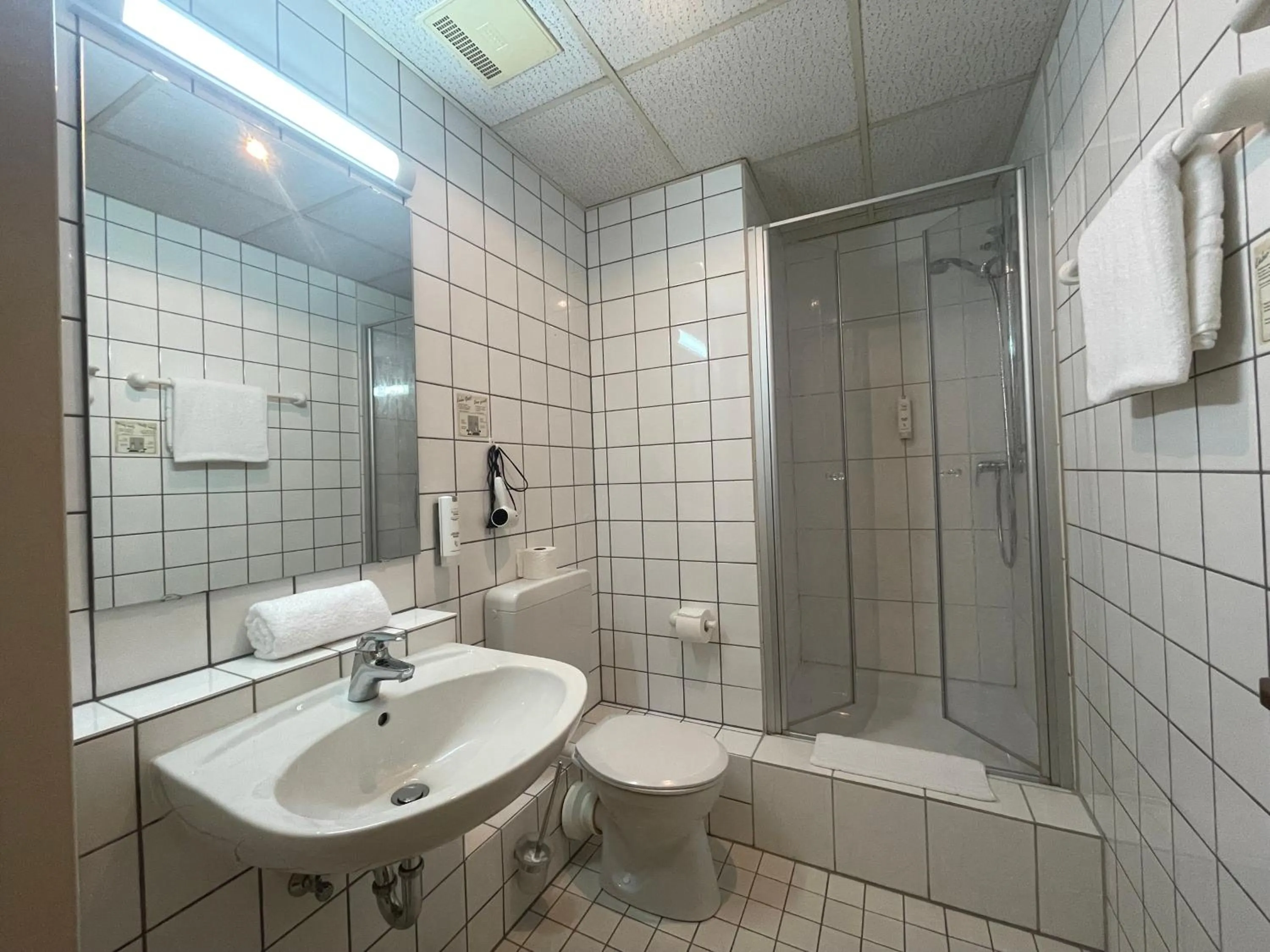 Bathroom in Hotel Meilchen