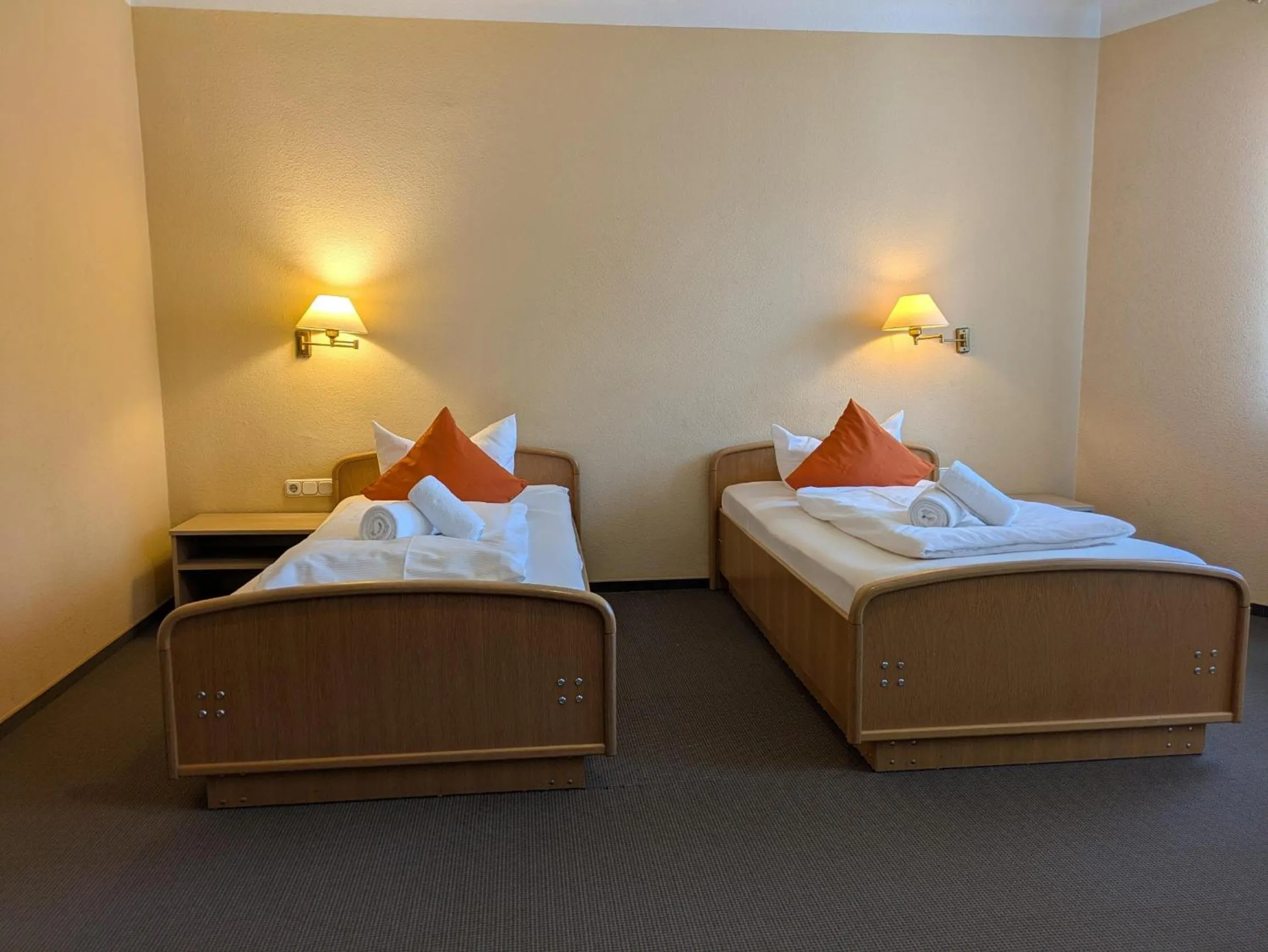 Bedroom, Bed in Hotel Walzwerk