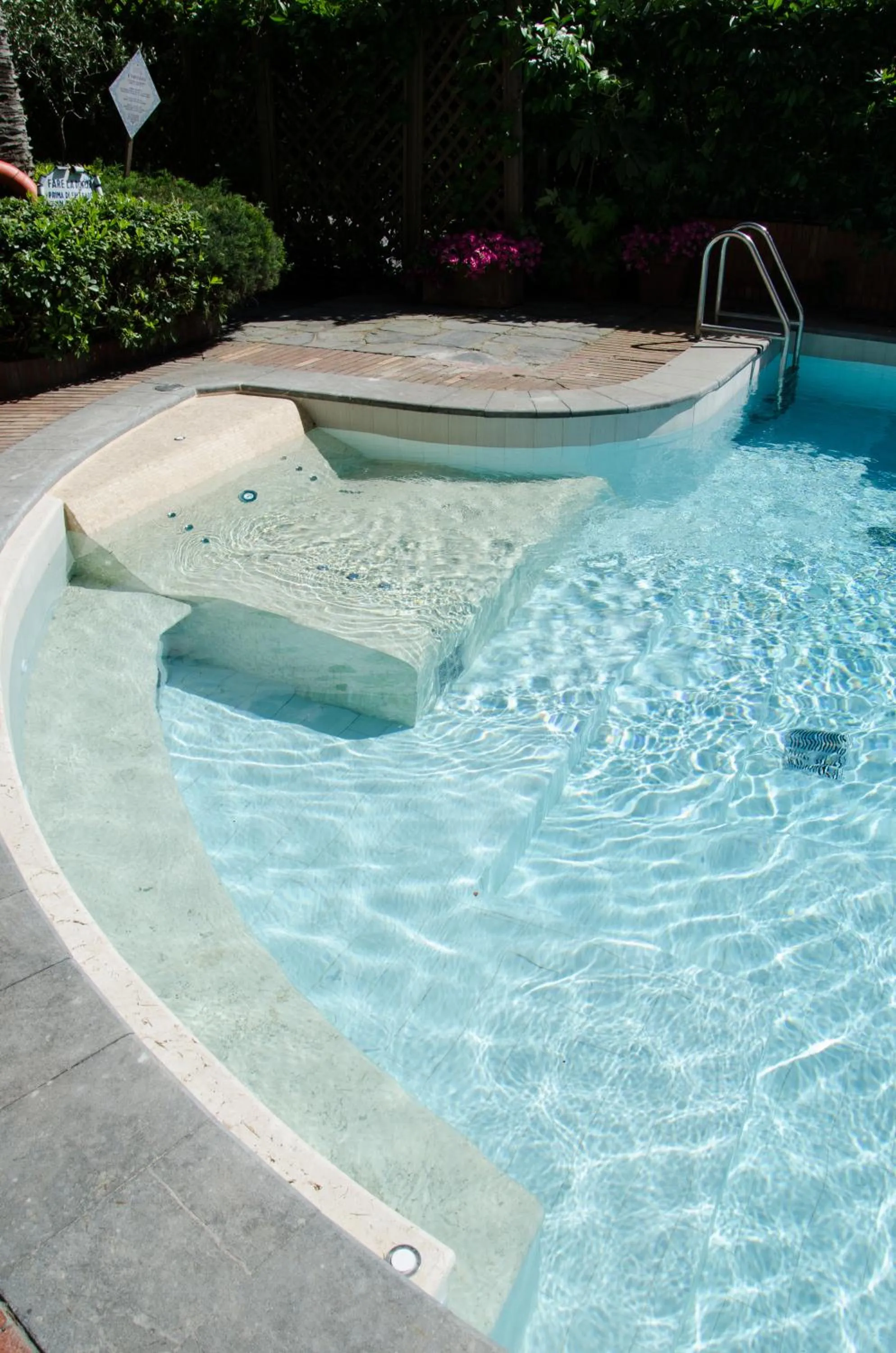 Swimming pool in Grand Hotel Tamerici & Principe