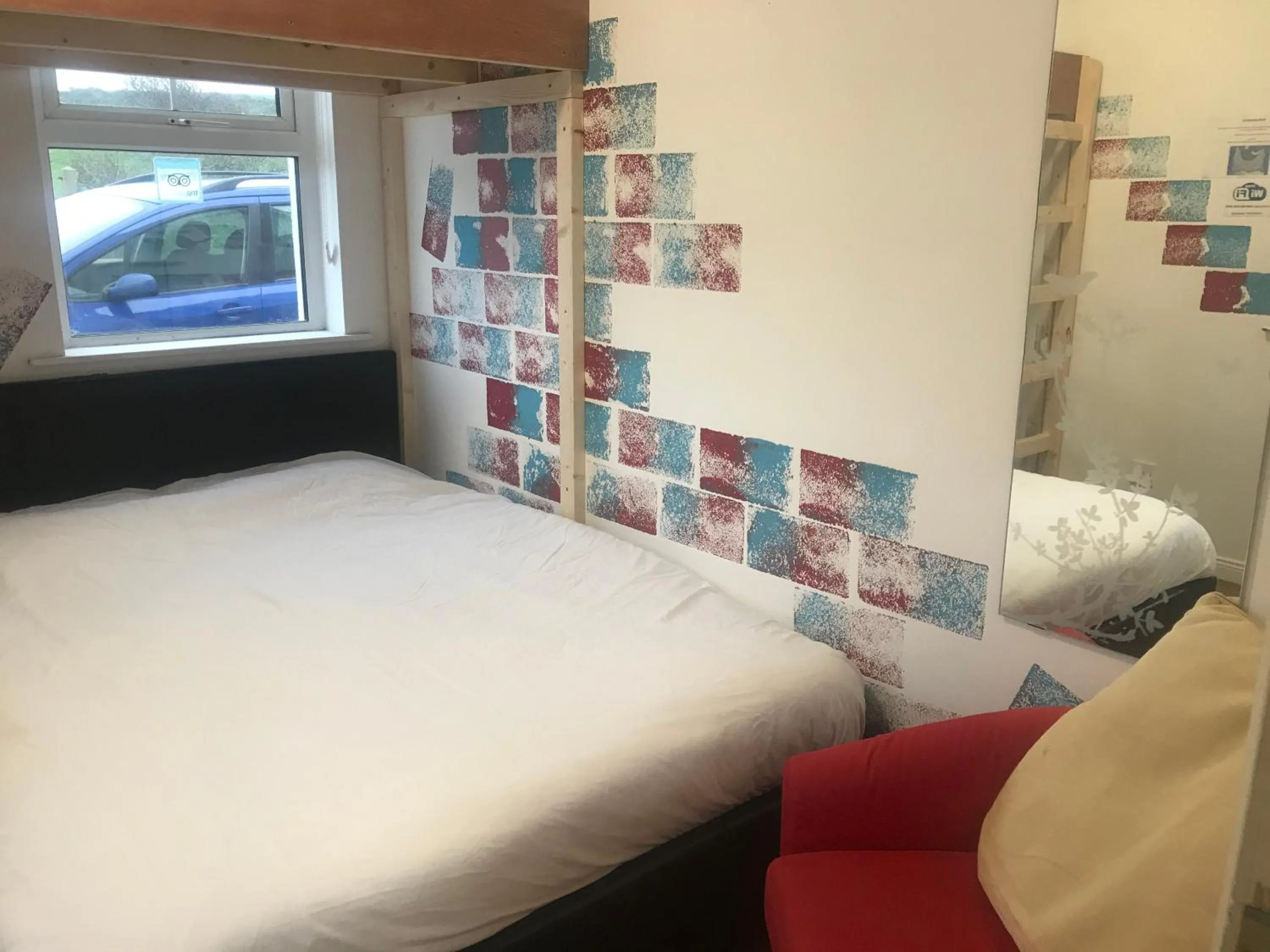 Bedroom, Bed in Finn McCools Giants Causeway Hostel