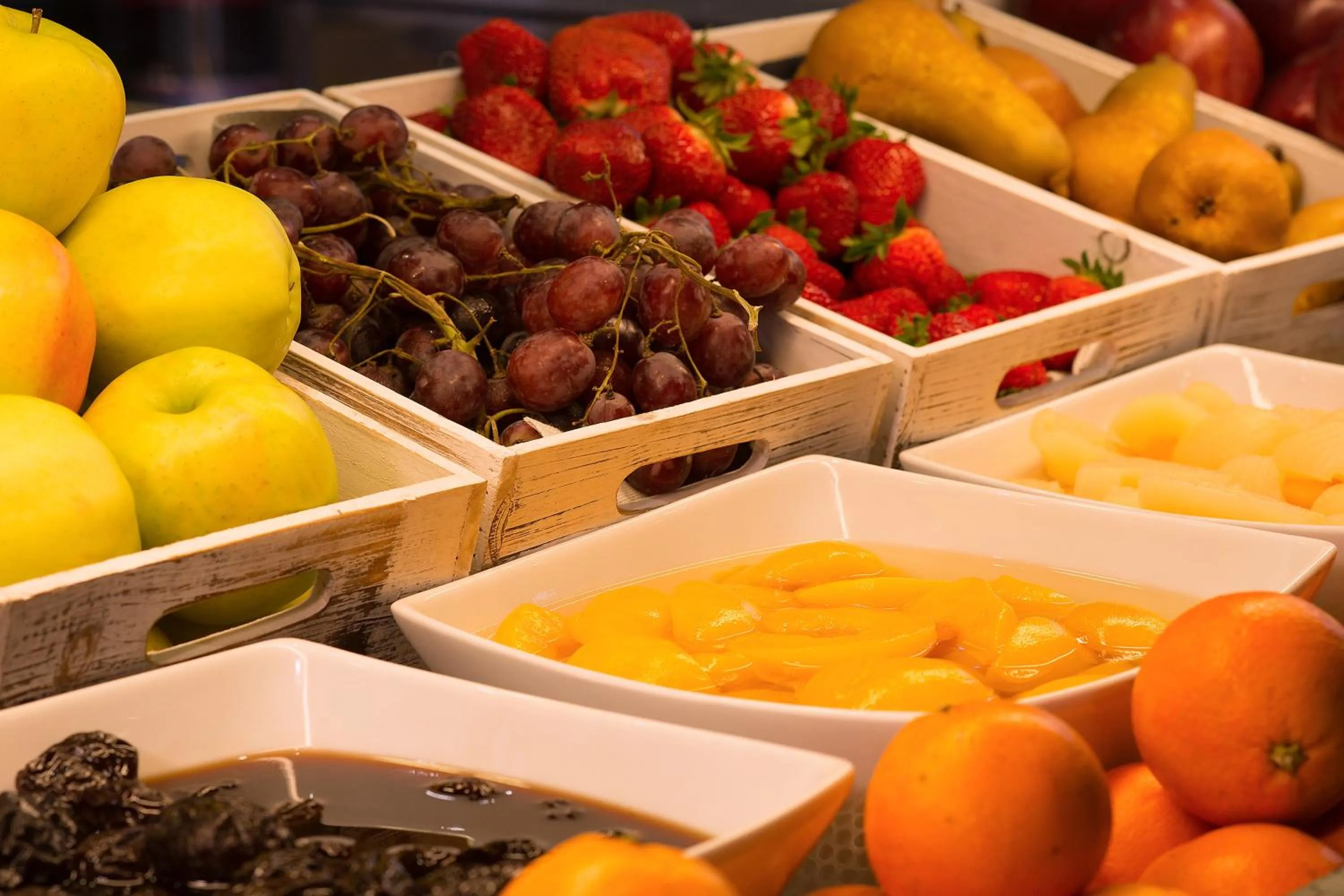 Buffet breakfast in Hotel Parma & Congressi