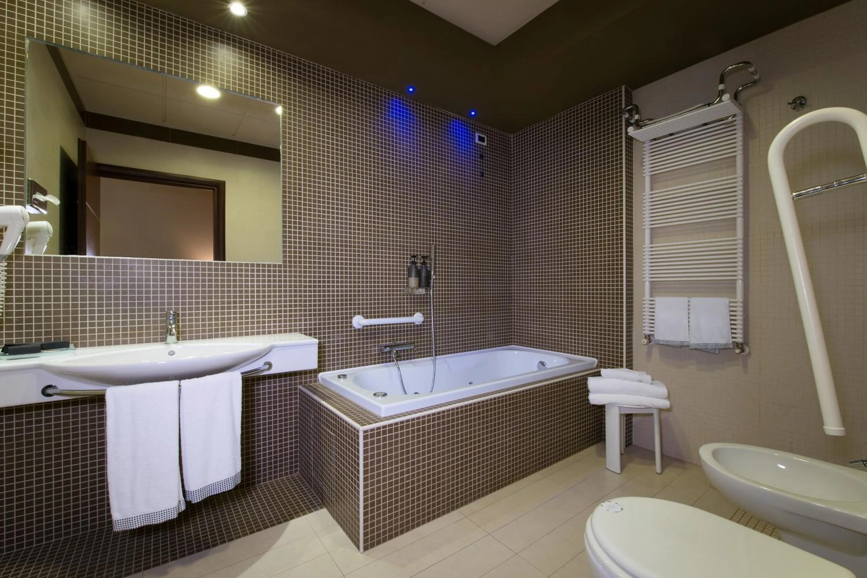 Bathroom in Hotel Parma & Congressi