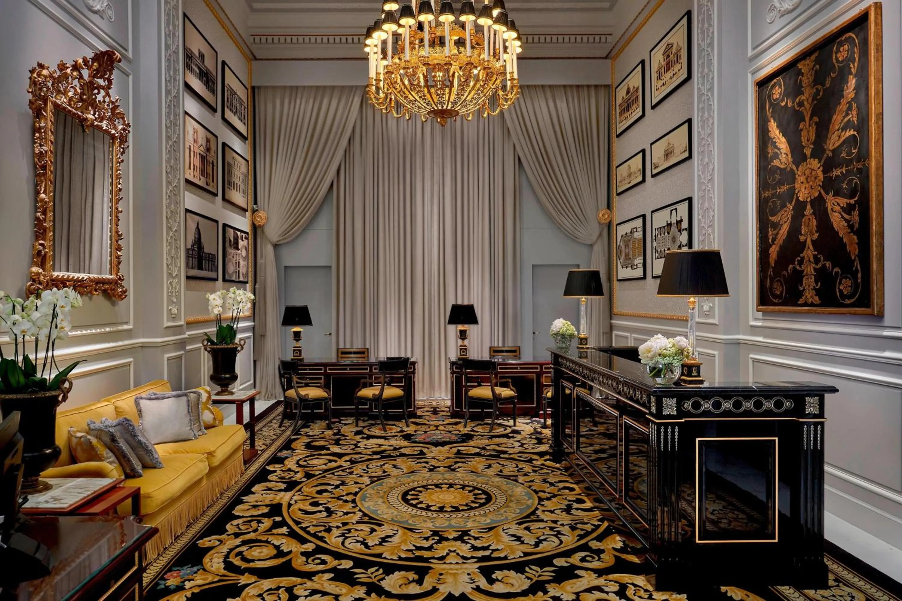 Lobby or reception in The St. Regis Rome