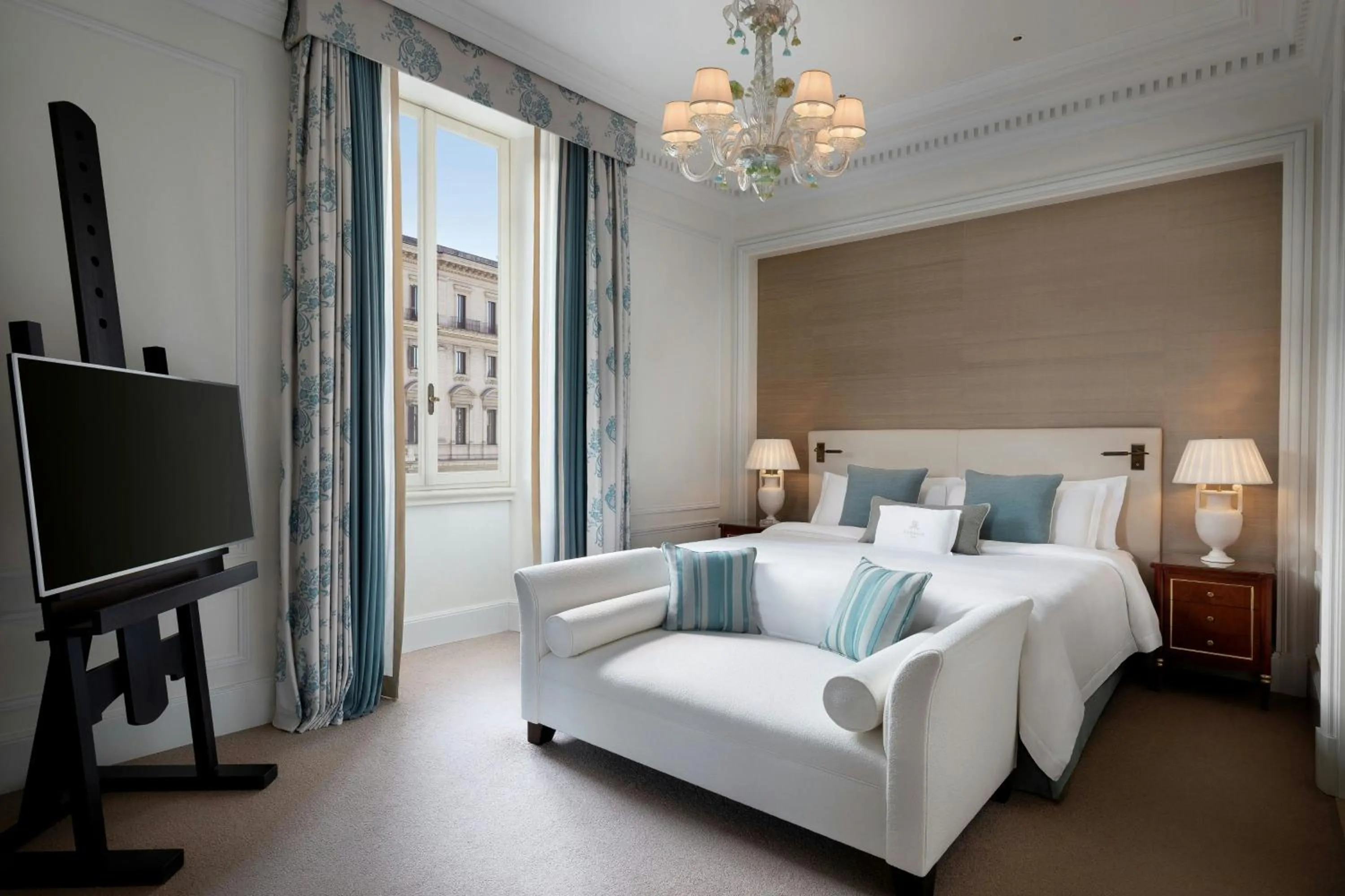 Bedroom, Bed in The St. Regis Rome