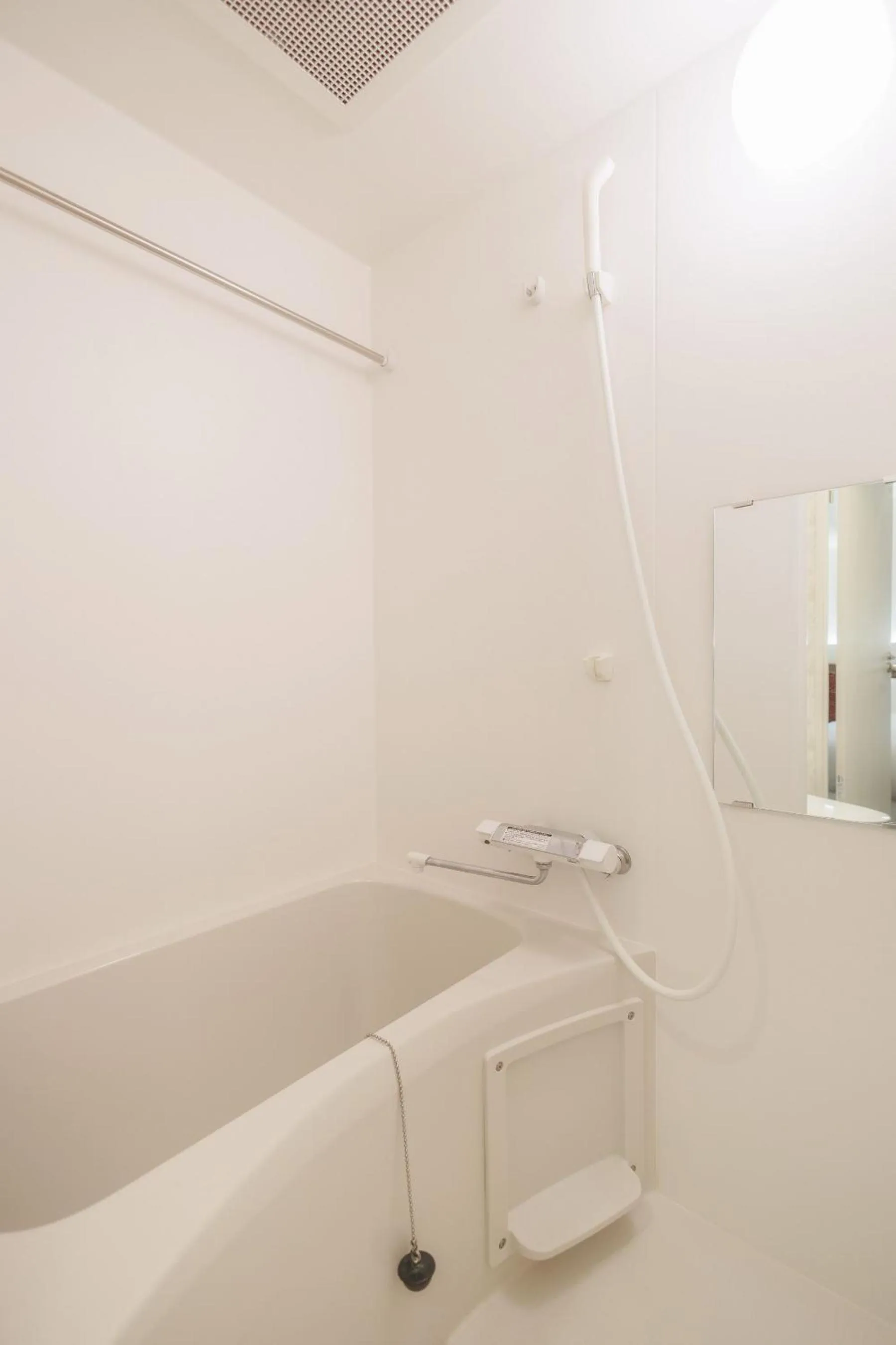 Shower in Hotaku HOTEL Akihabara