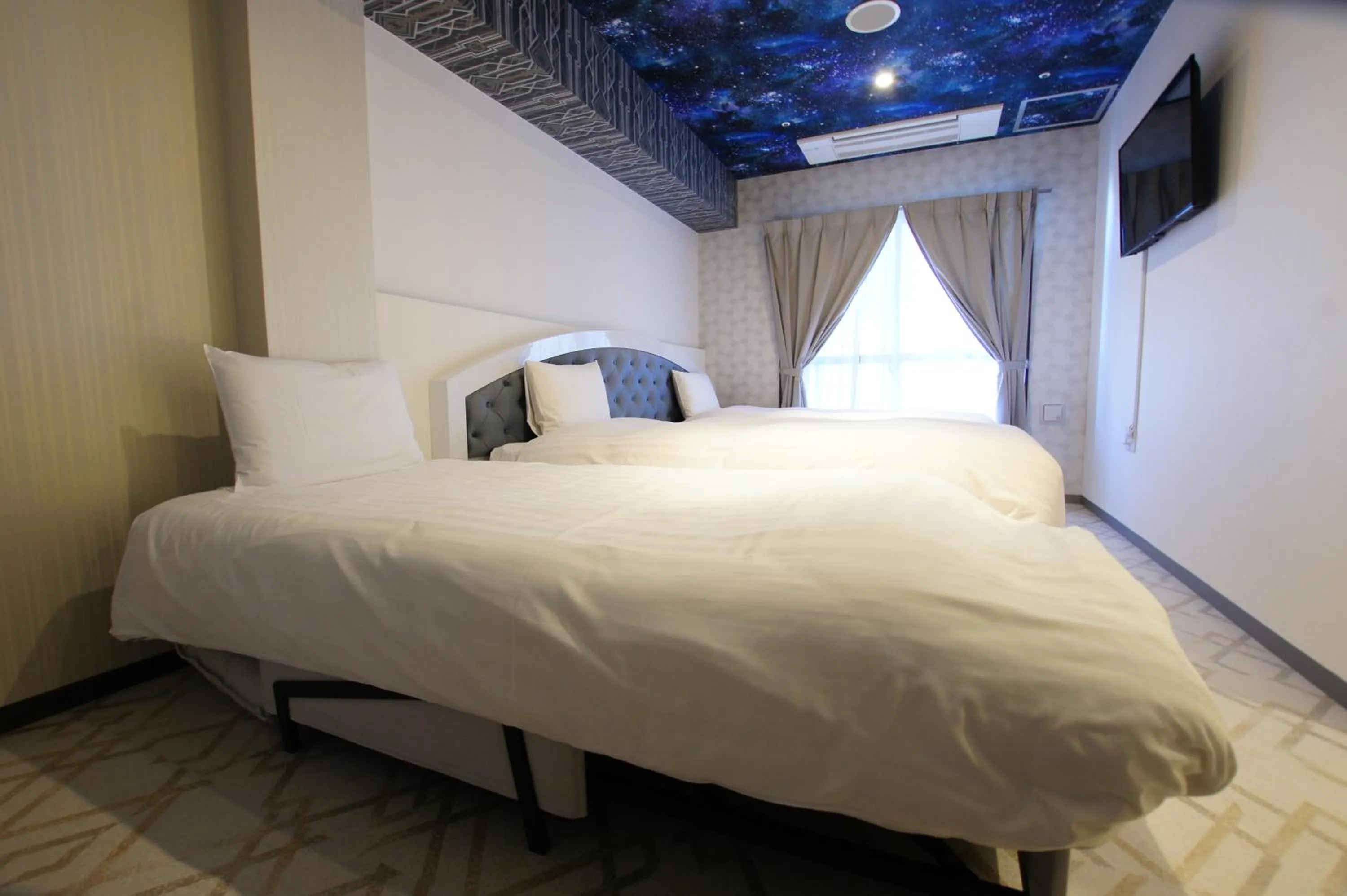 Bed in Hotaku HOTEL Akihabara