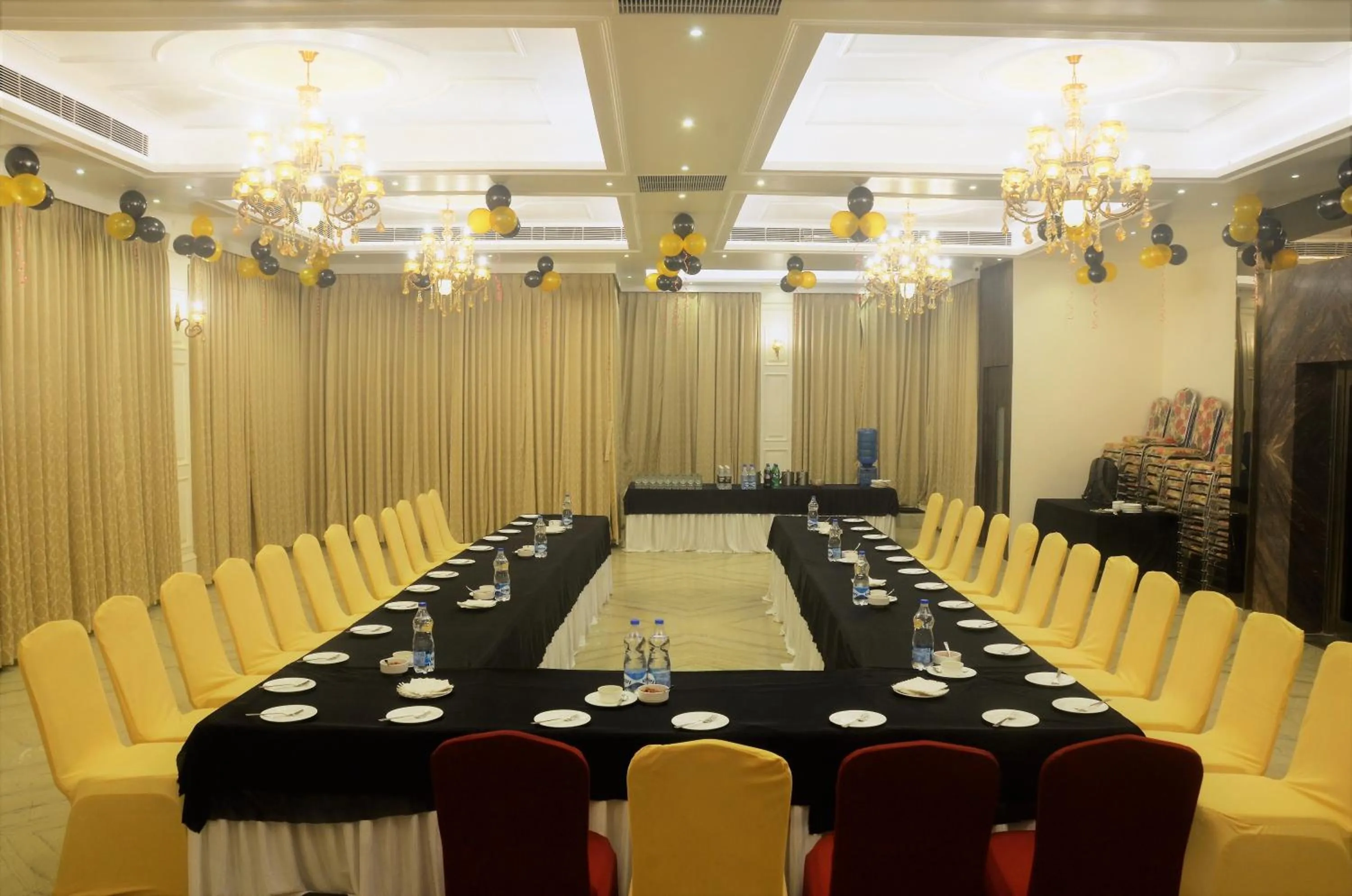 Meeting/conference room in HOTEL RIO BENARAS