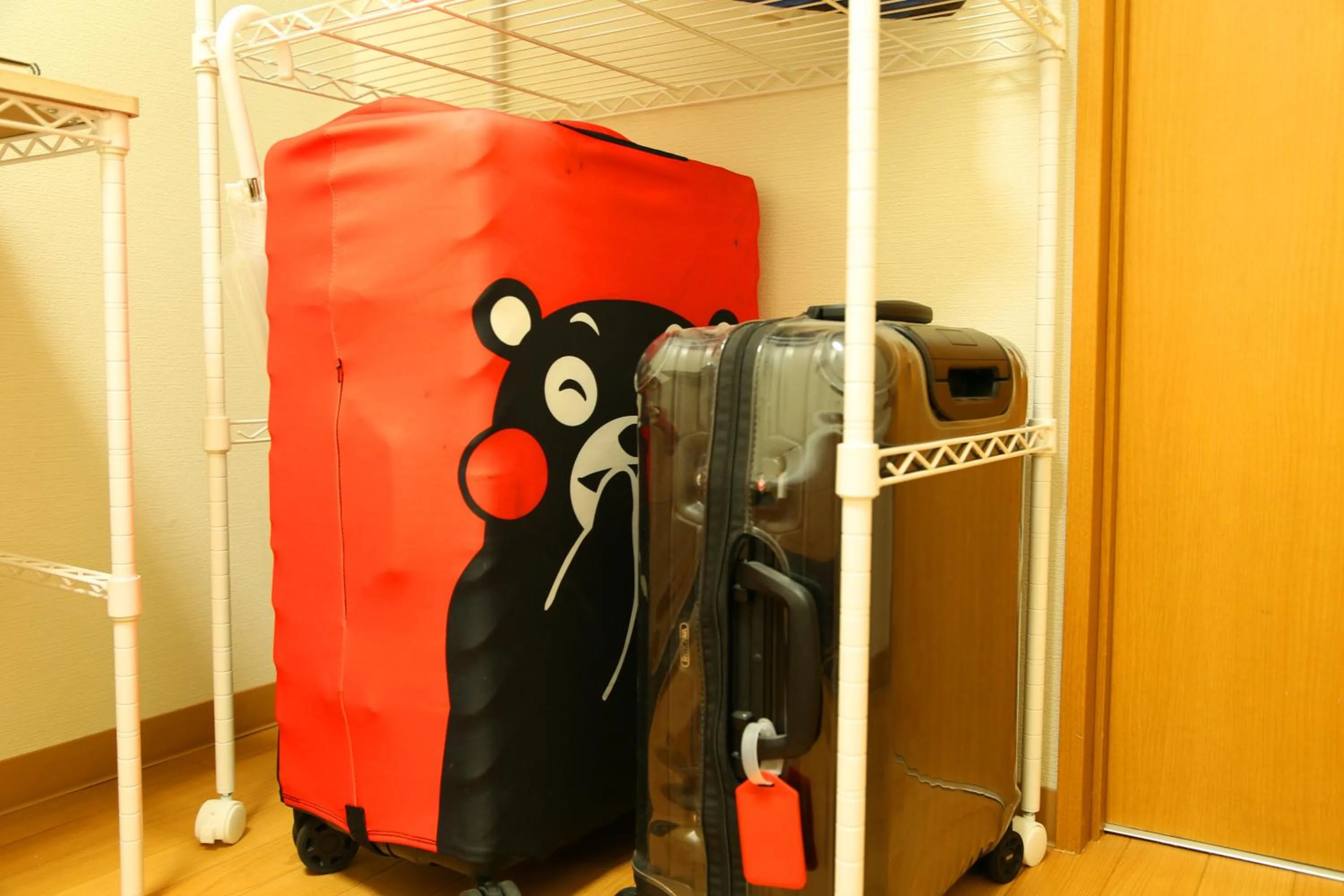 wardrobe in E JOY INN-West Shinjuku Branch