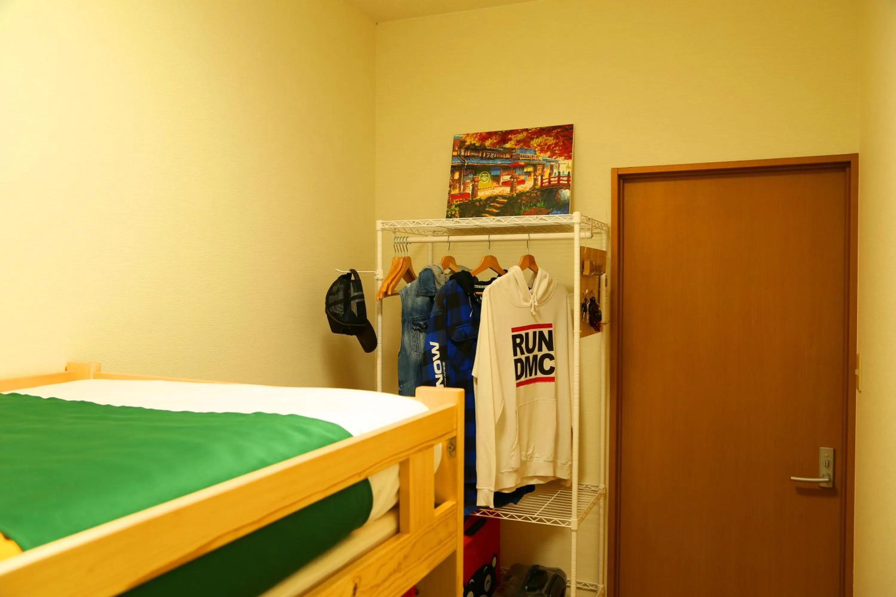 Photo of the whole room in E JOY INN-West Shinjuku Branch