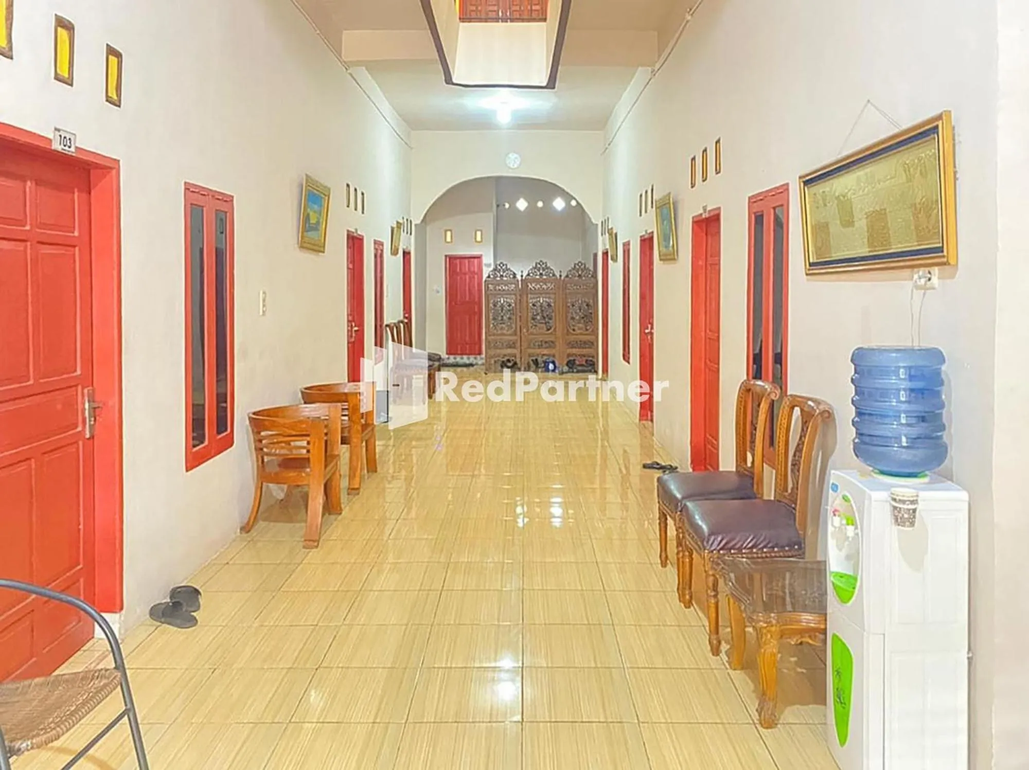 Facade/entrance in Homestay Tirtasari Pinrang City Center Mitra RedDoorz