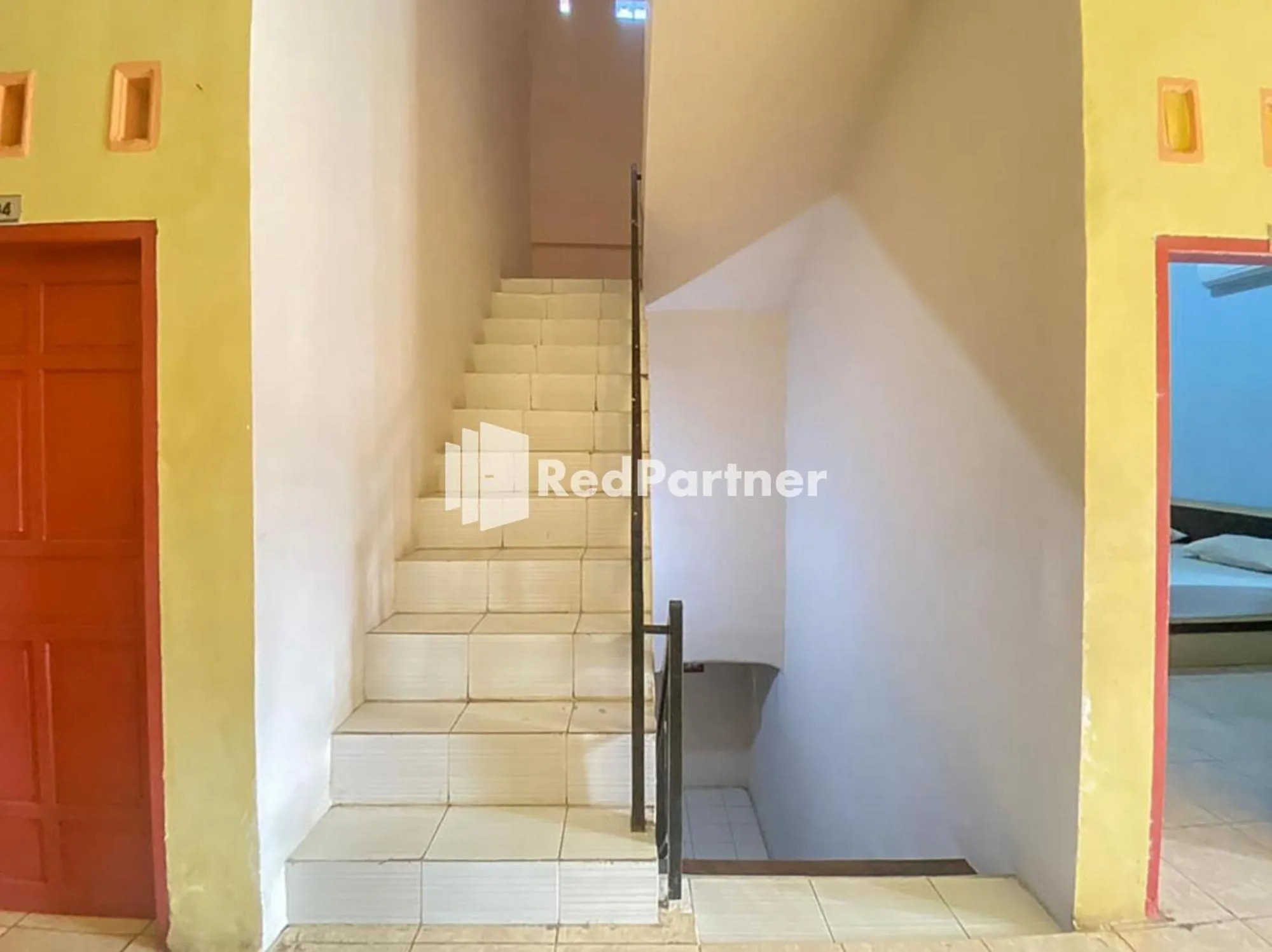 Property building in Homestay Tirtasari Pinrang City Center Mitra RedDoorz