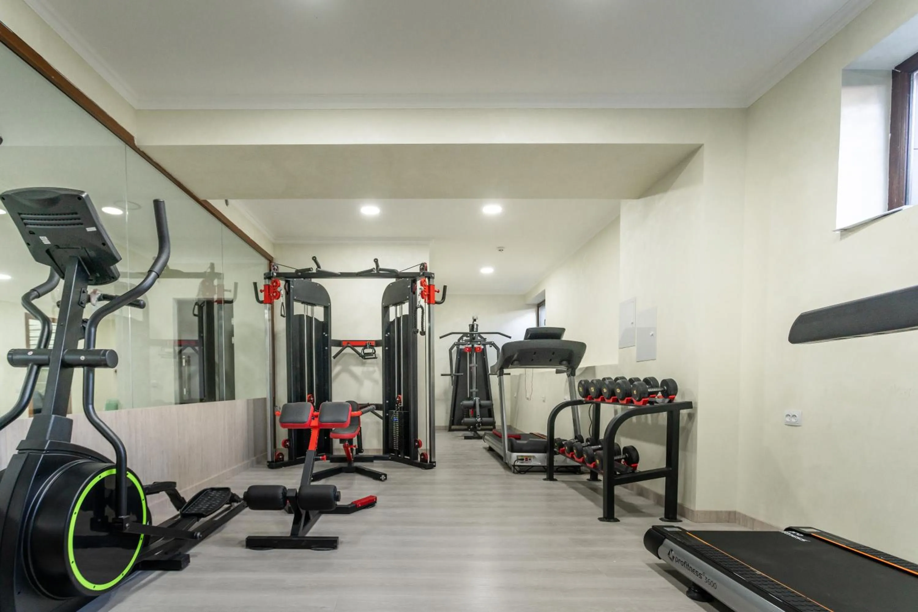 Fitness centre/facilities in Rayyan Hotel & SPA Tashkent