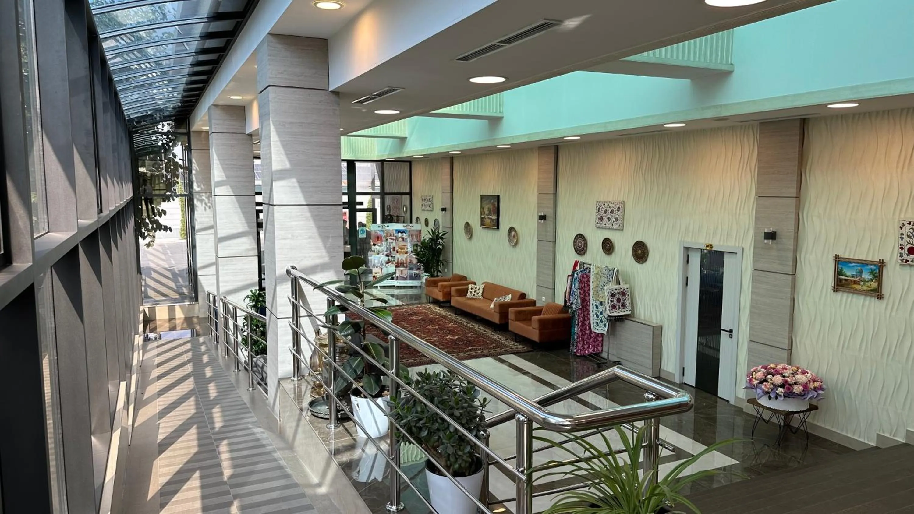 Lobby or reception in Rayyan Hotel & SPA Tashkent