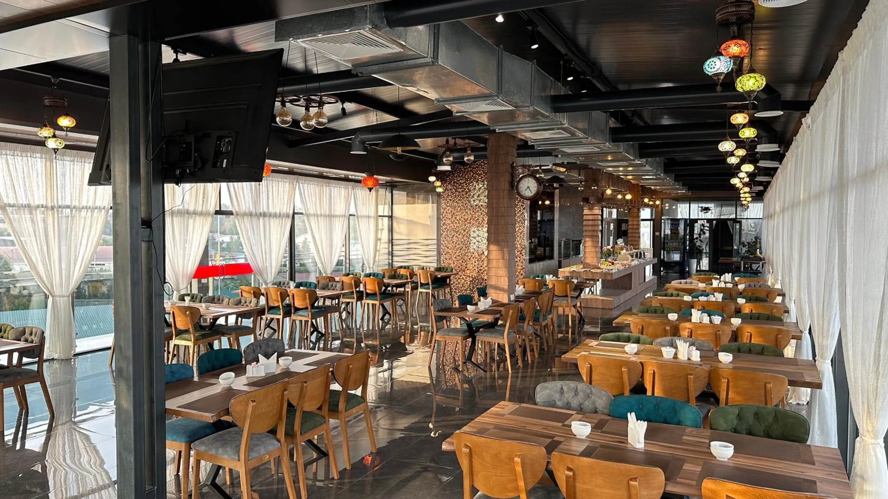 Restaurant/places to eat in Rayyan Hotel & SPA Tashkent