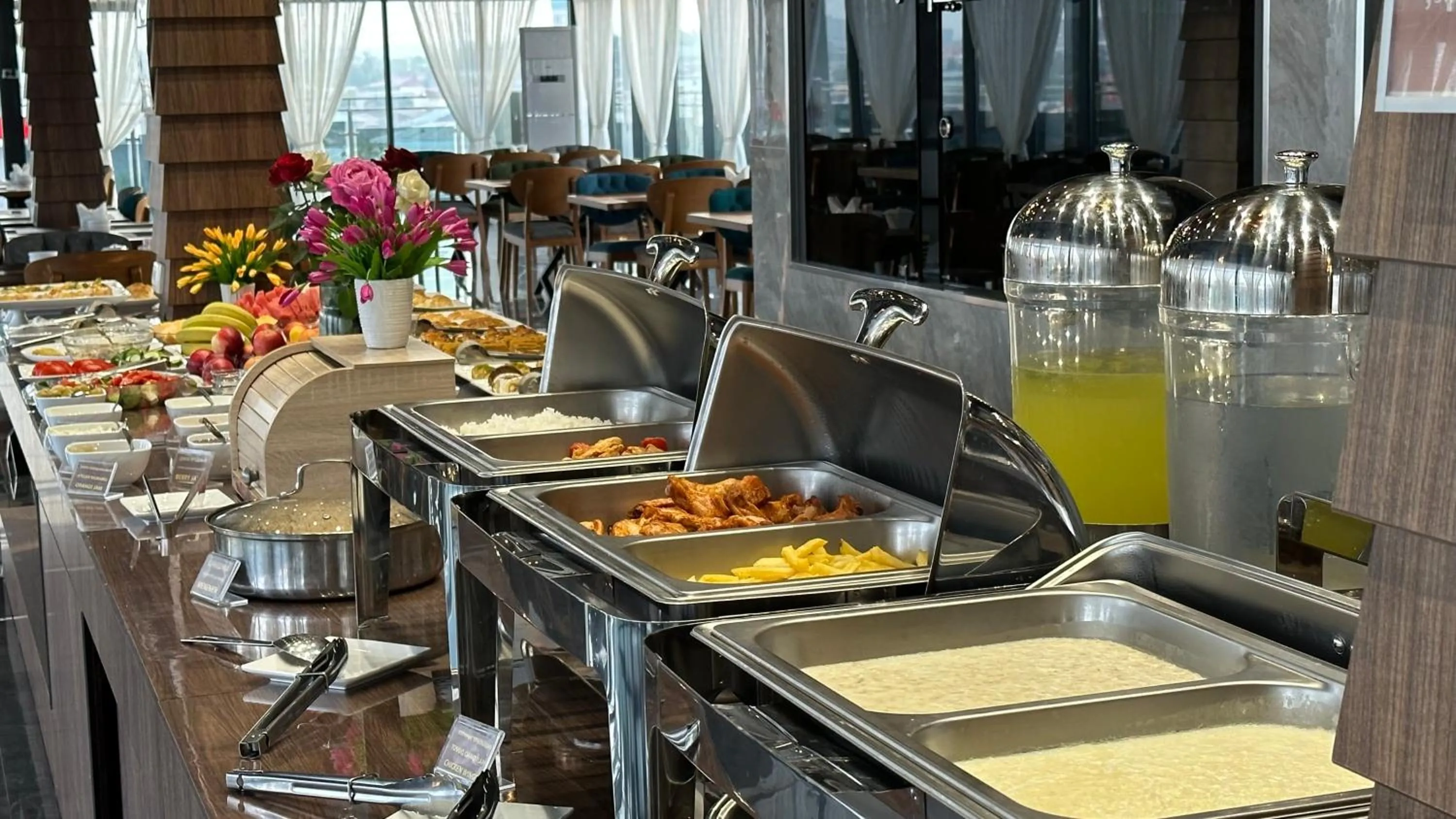 Buffet breakfast in Rayyan Hotel & SPA Tashkent