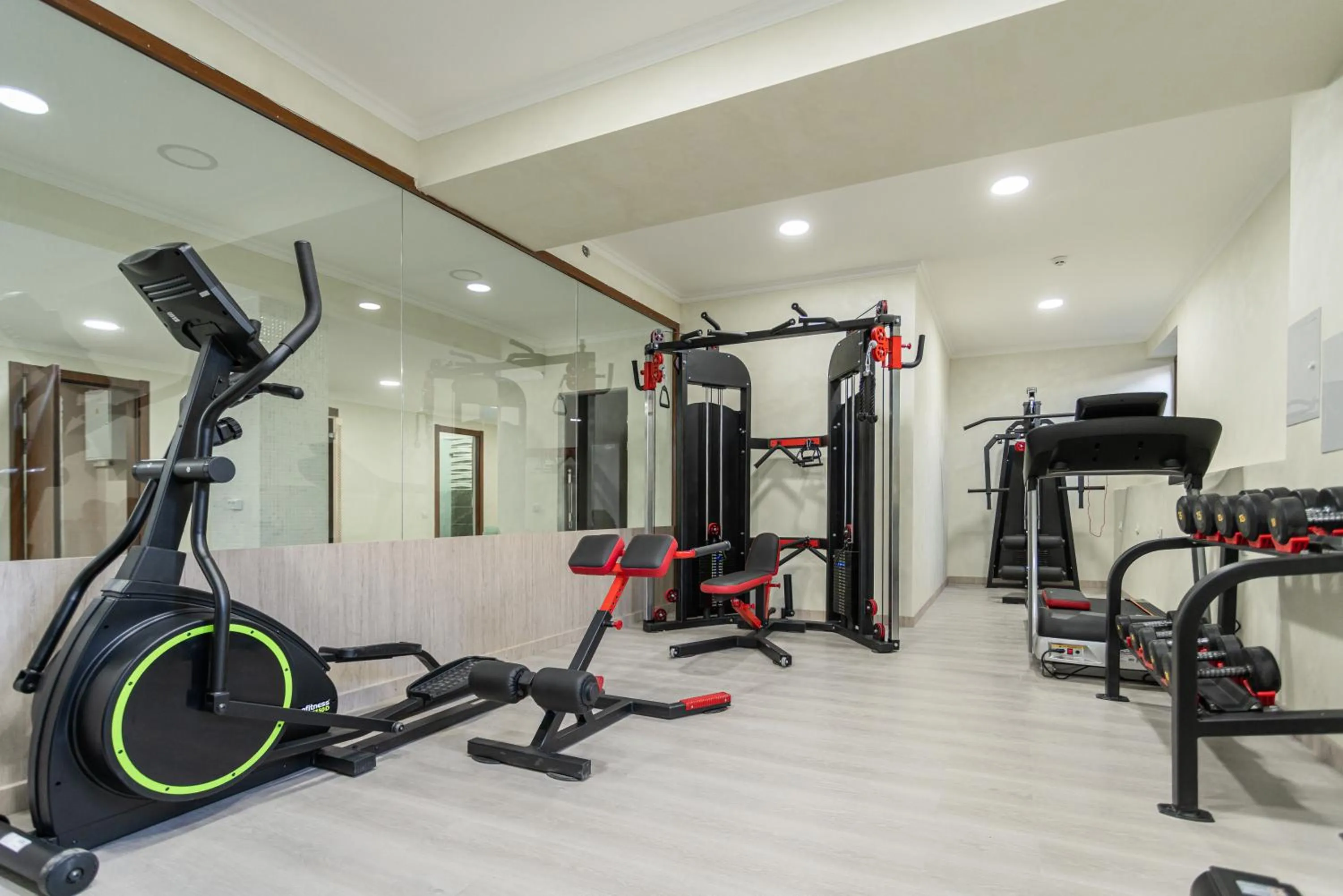 Fitness centre/facilities in Rayyan Hotel & SPA Tashkent