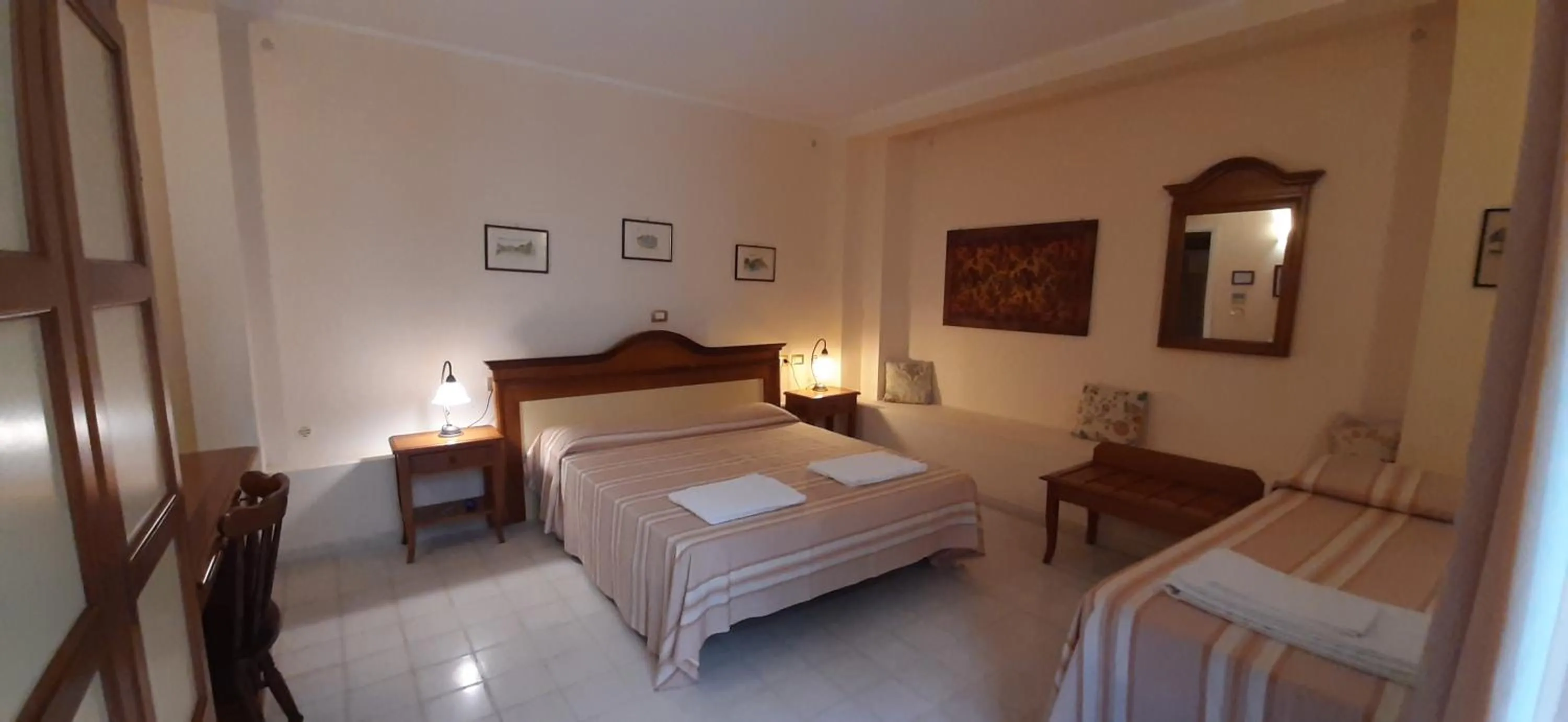 Bed in Hotel Casa Mia