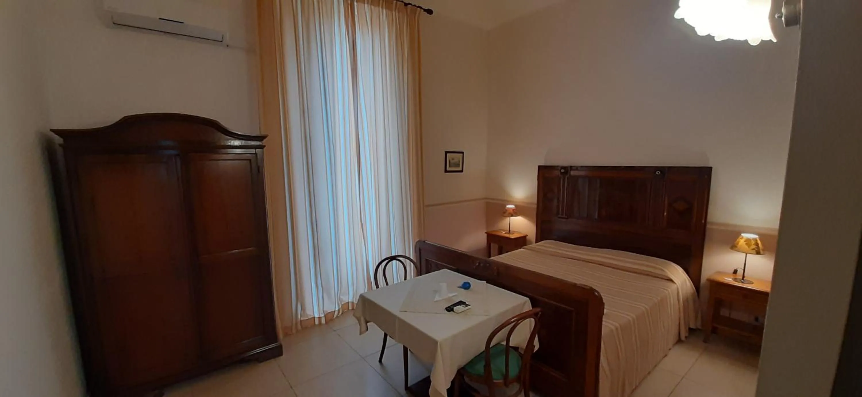 Bed in Hotel Casa Mia