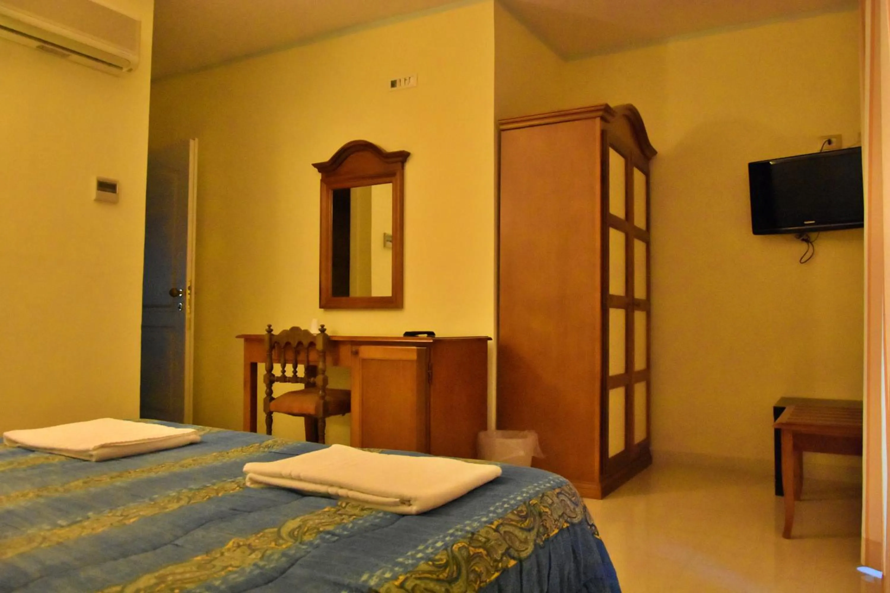 Bed in Hotel Casa Mia