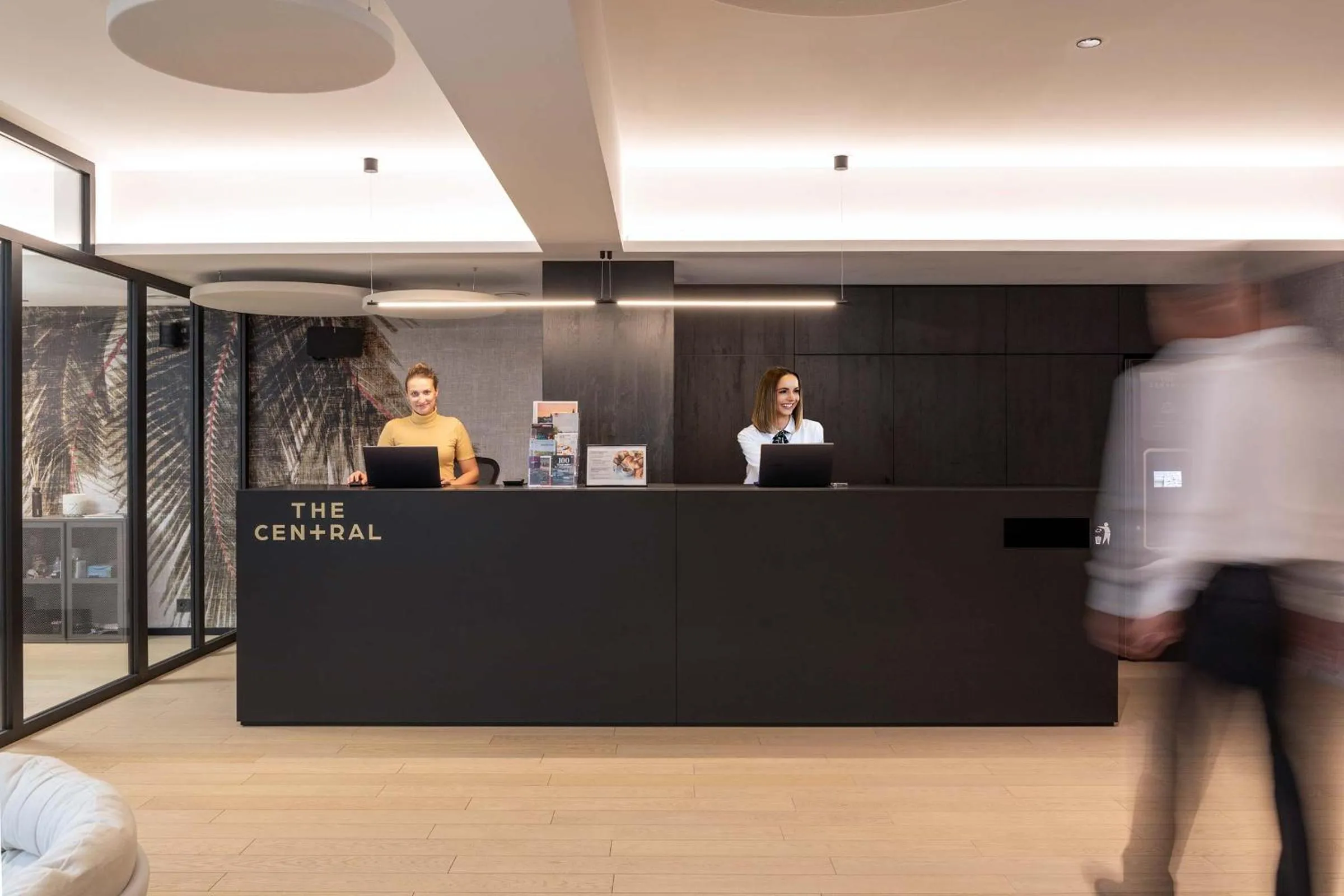Lobby or reception in The Central Kirchberg - Smart ApartHotel