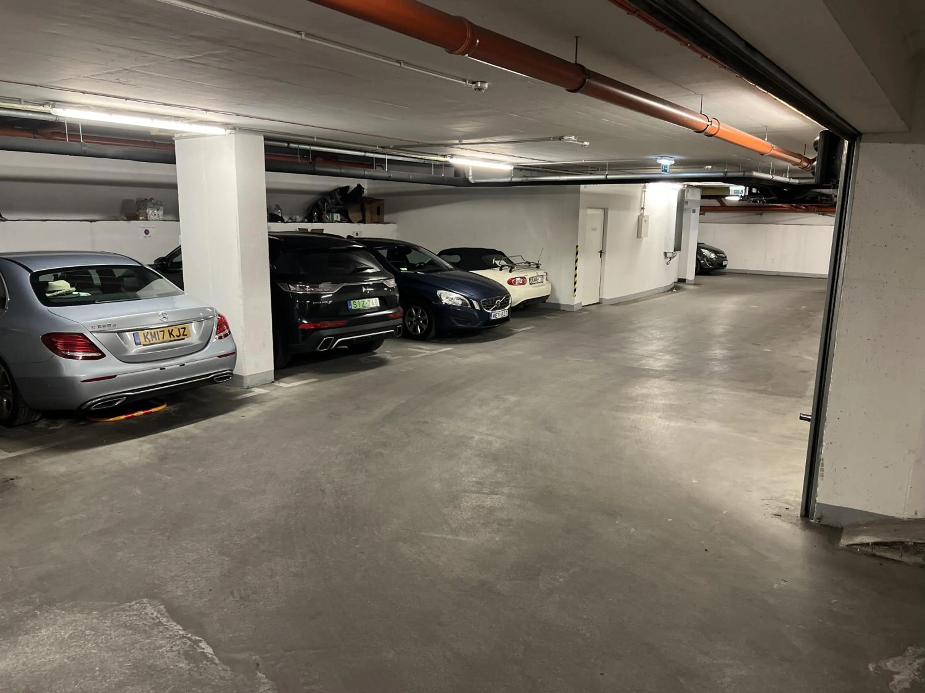 Parking in Prince Apartments